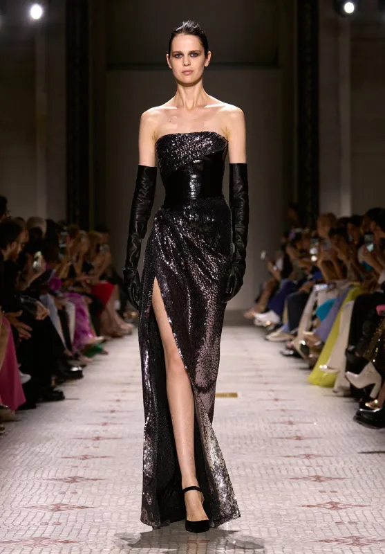 Look 38 sold by Elie Saab