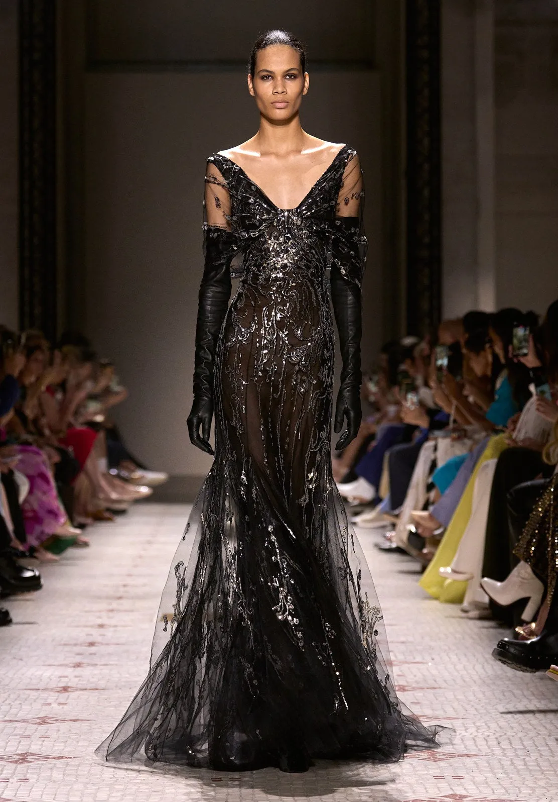 Look 36 sold by Elie Saab