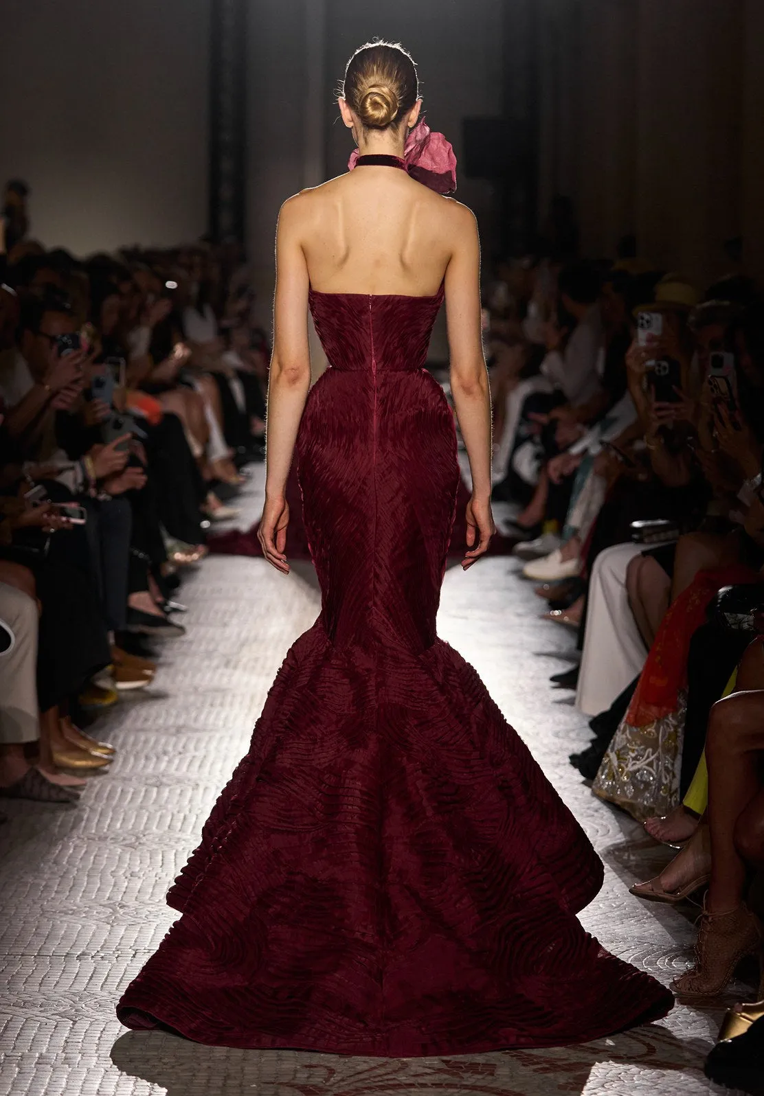 Look 30 sold by Elie Saab product image thumbnail 2