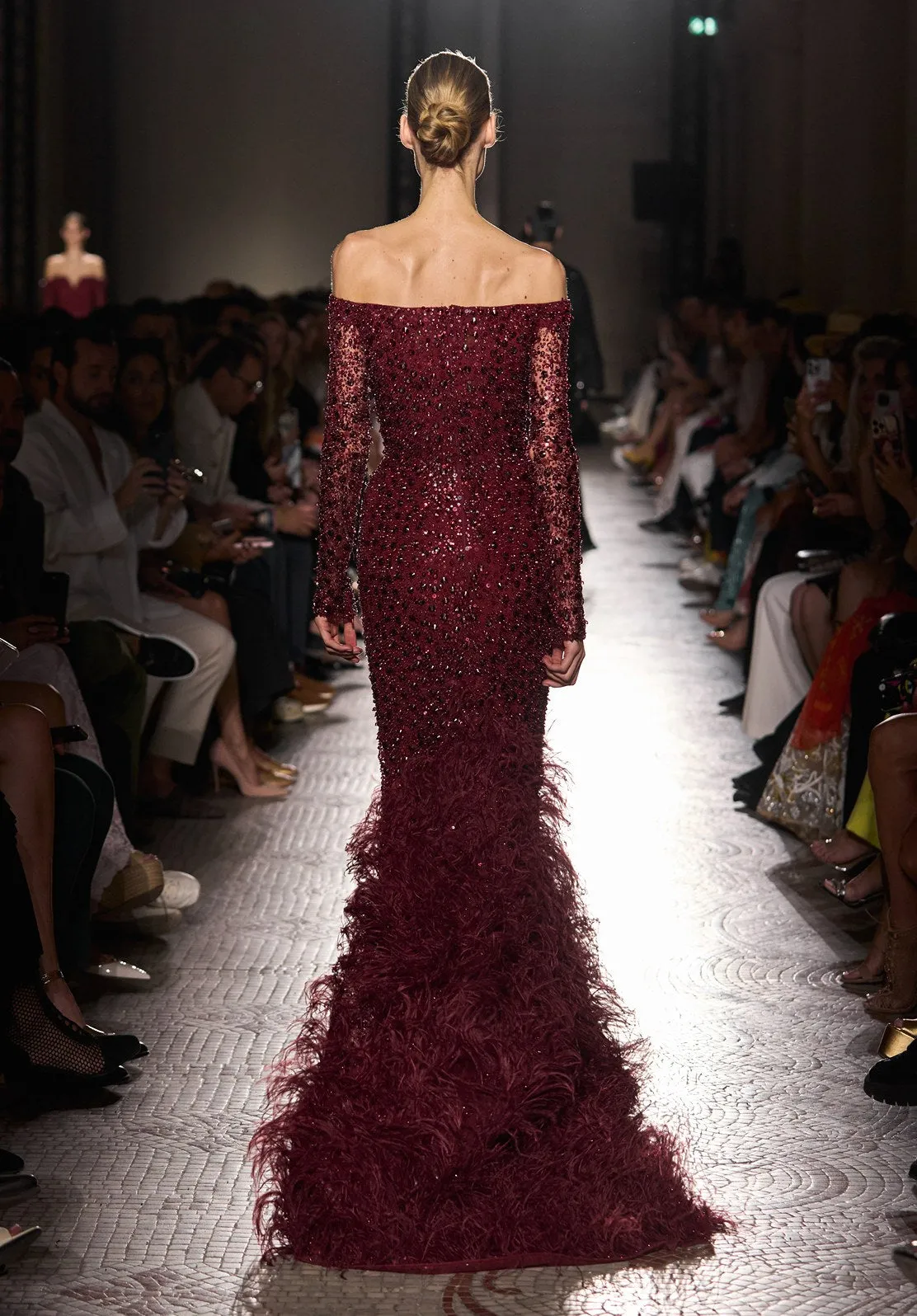 Look 25 sold by Elie Saab product image thumbnail 2