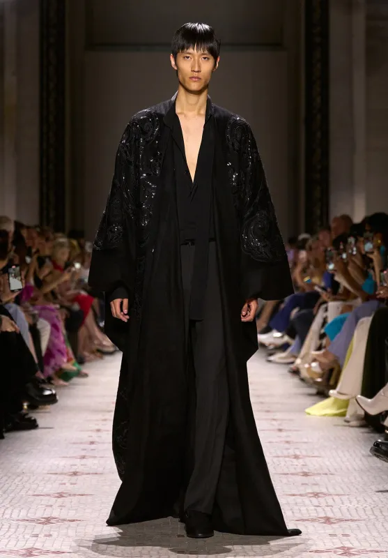 Look 24 sold by Elie Saab