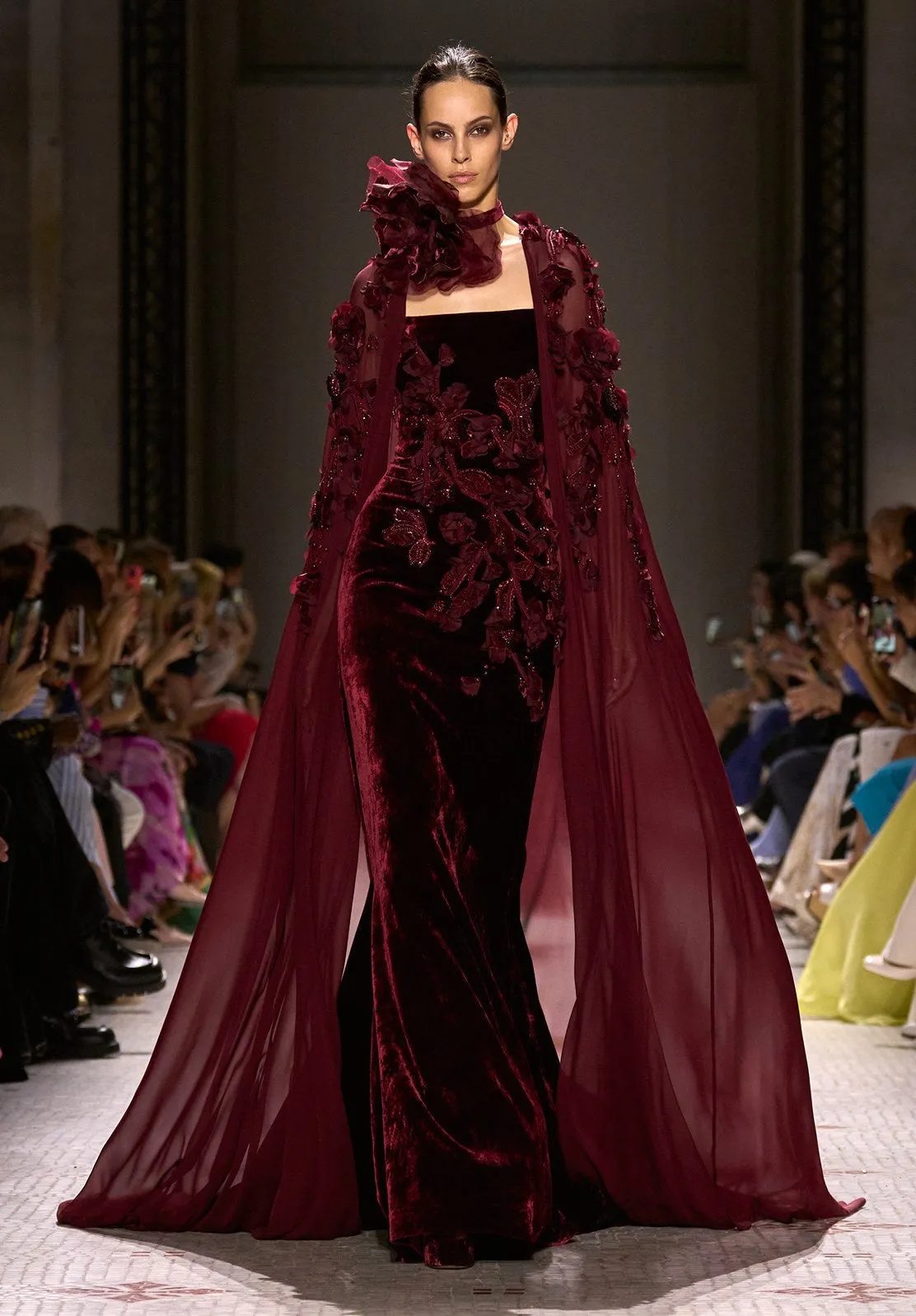 Look 21 sold by Elie Saab