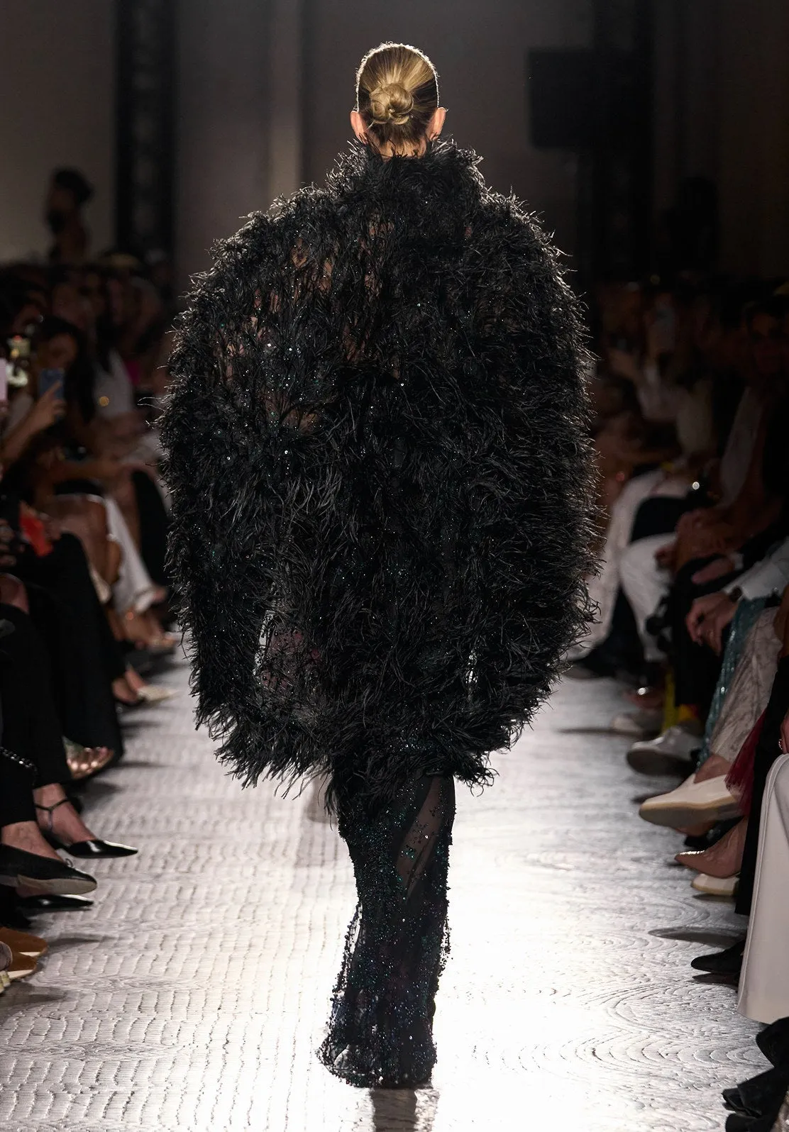 Look 20 sold by Elie Saab product image thumbnail 2