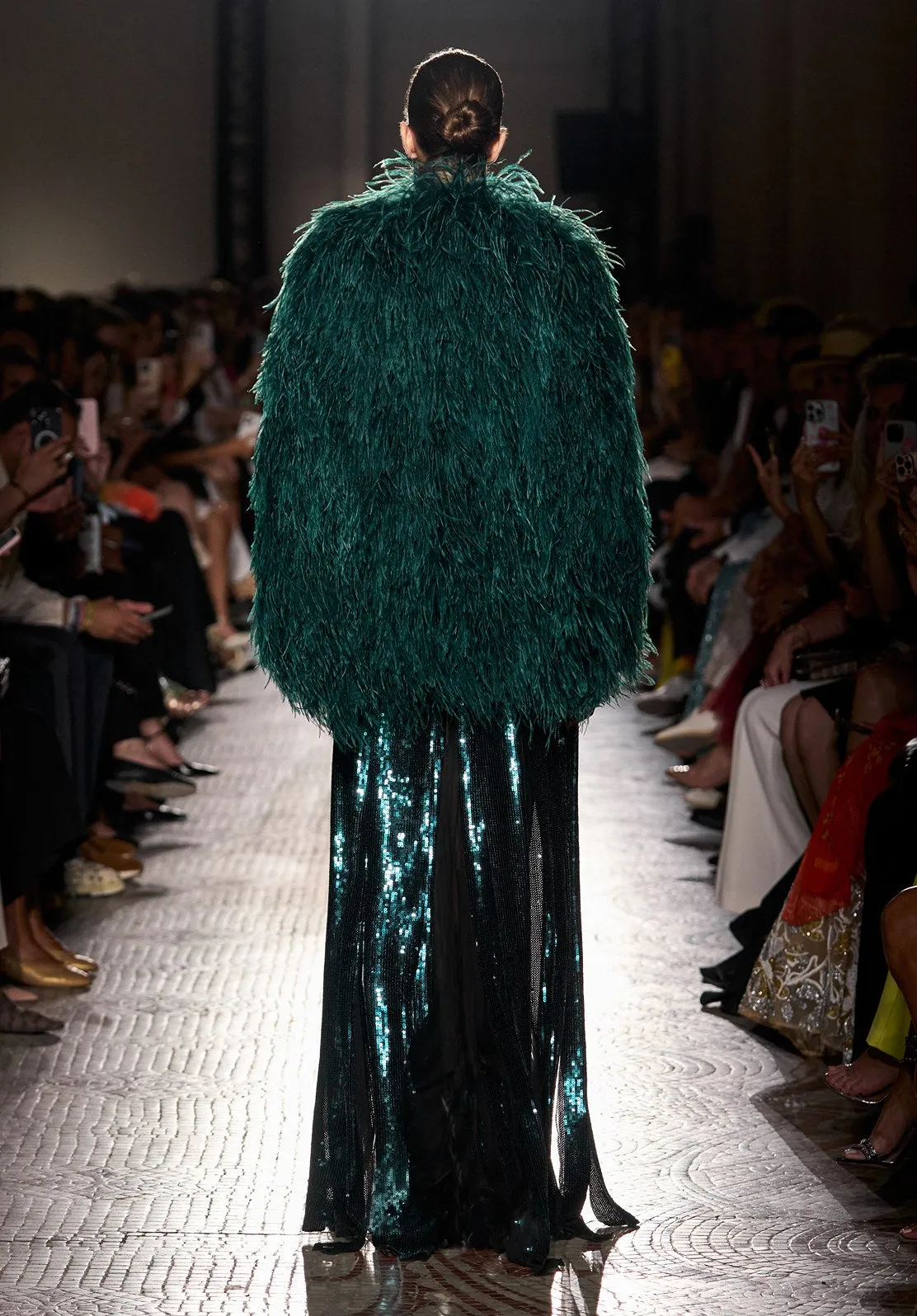 Look 11 sold by Elie Saab product image thumbnail 2