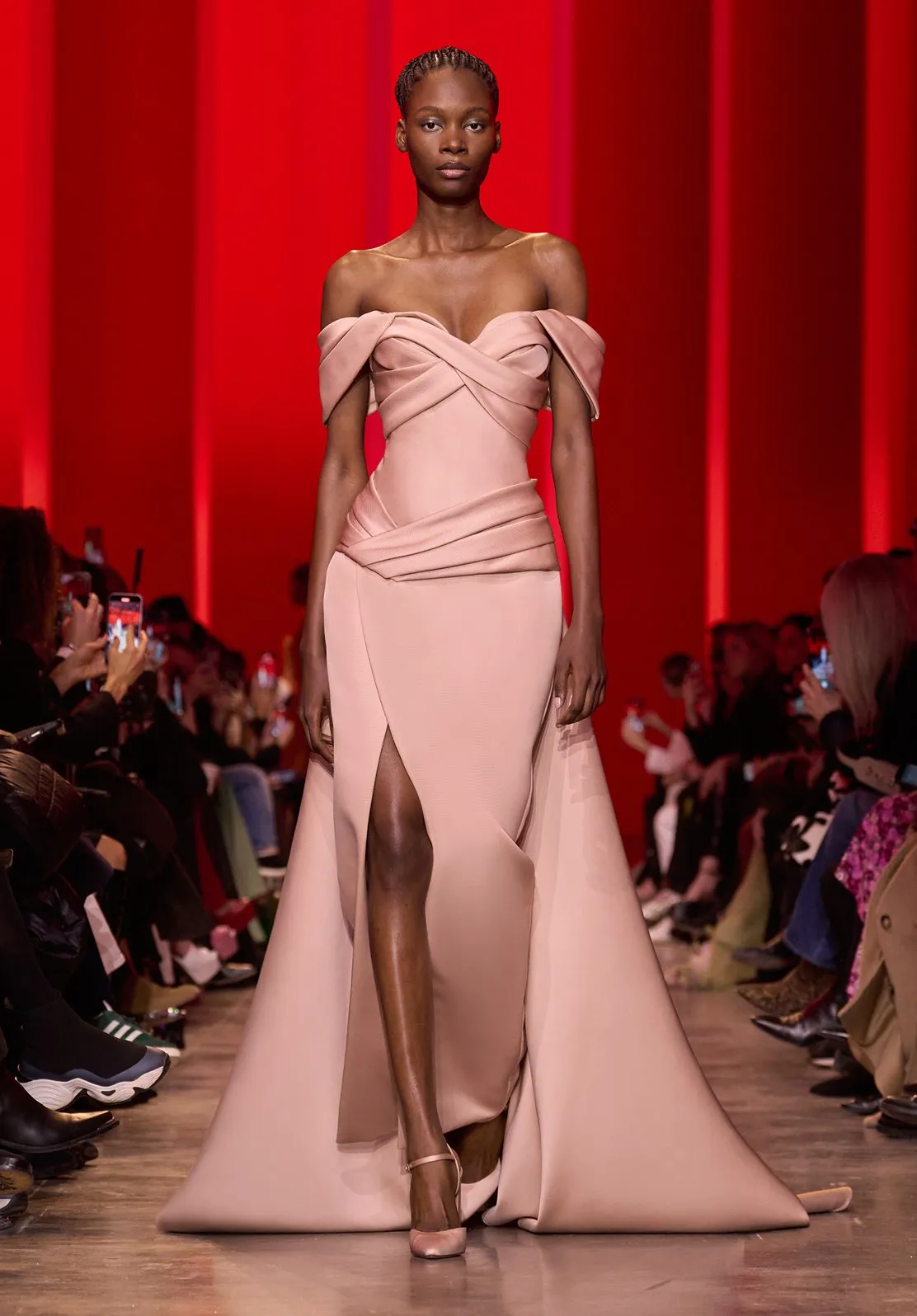 Look 28 sold by Elie Saab