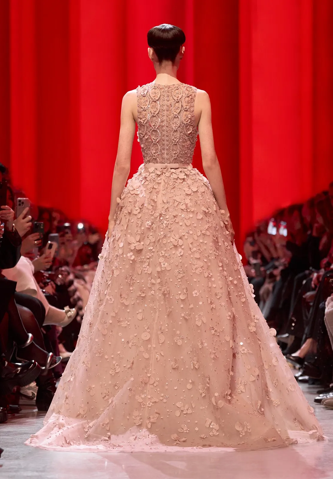 Look 24 sold by Elie Saab product image thumbnail 2