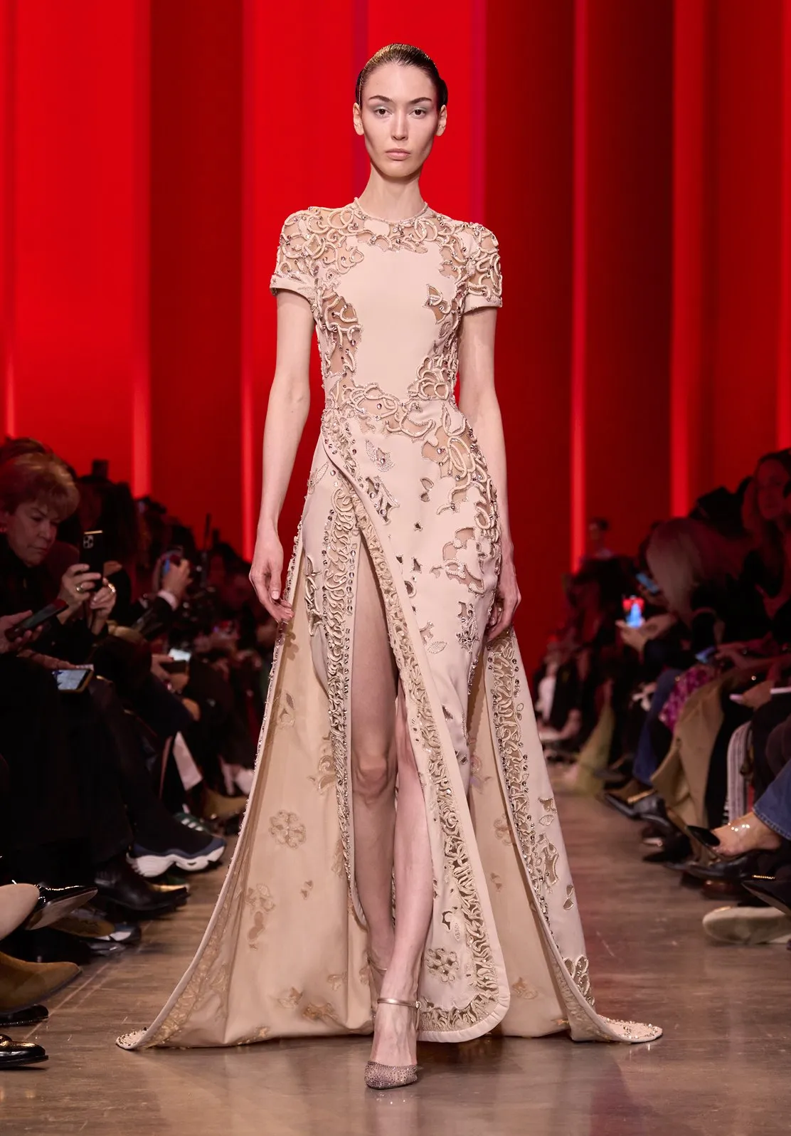 Look 21 sold by Elie Saab