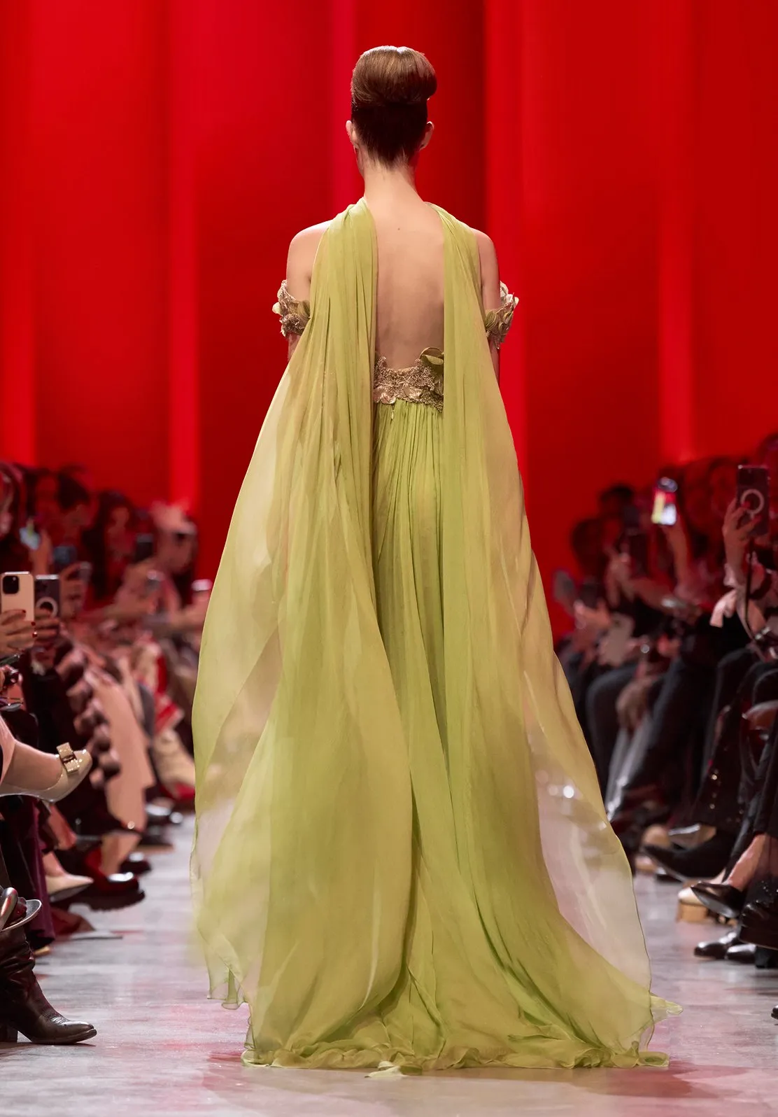Look 18 sold by Elie Saab product image thumbnail 2