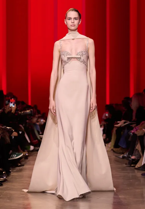 Look 19 sold by Elie Saab