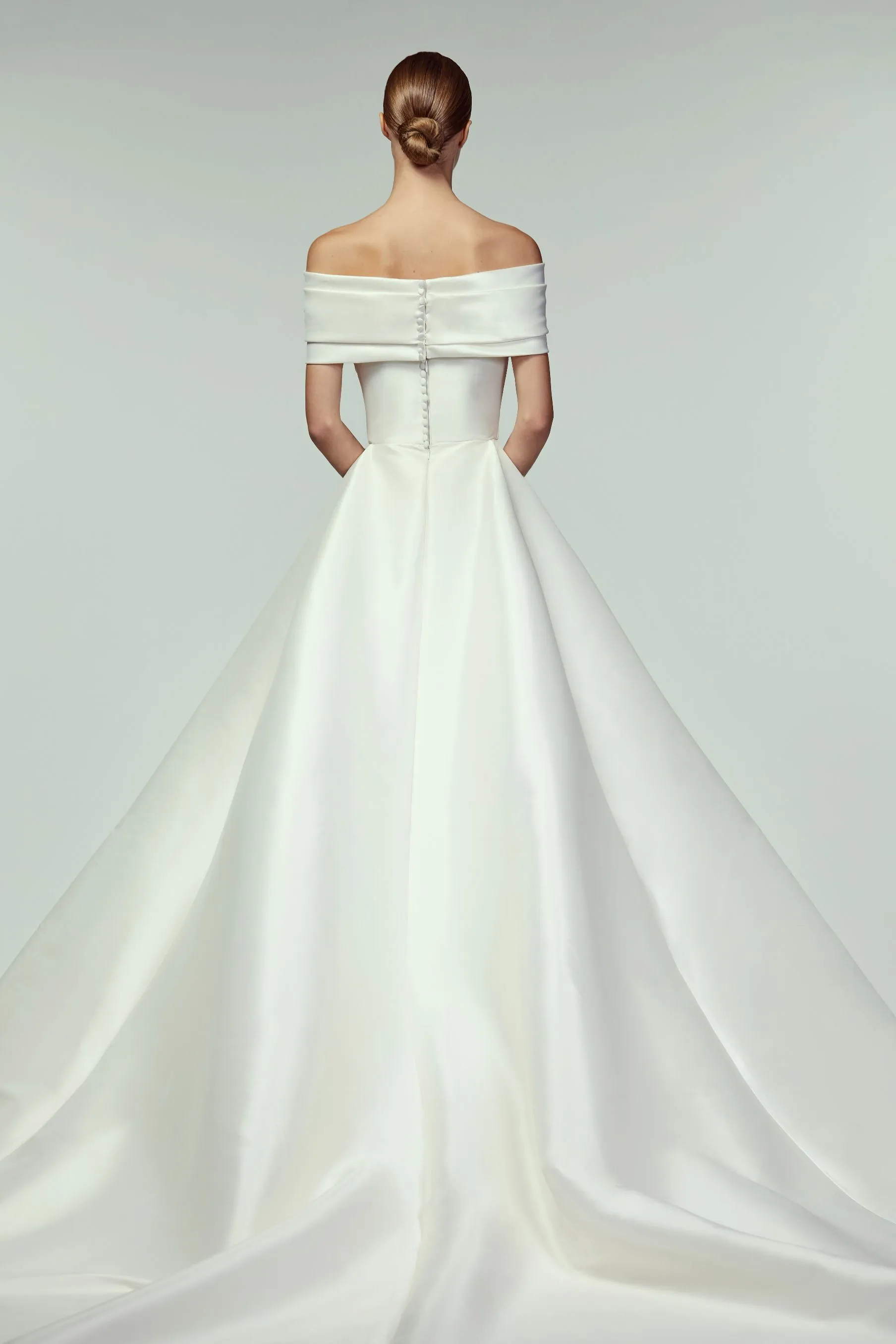 Look 11 sold by Elie Saab product image thumbnail 4