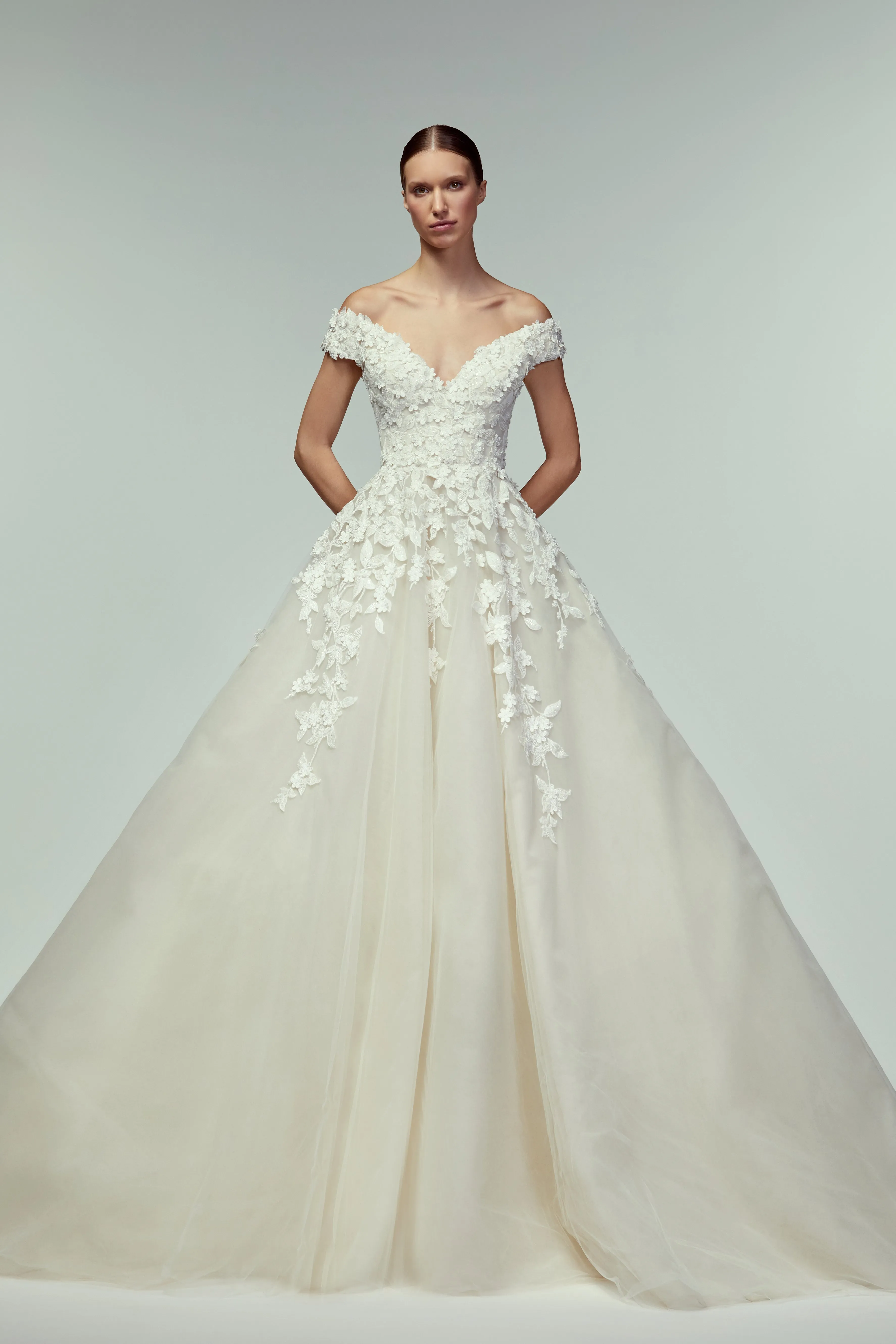 Look 6 sold by Elie Saab product image thumbnail 3