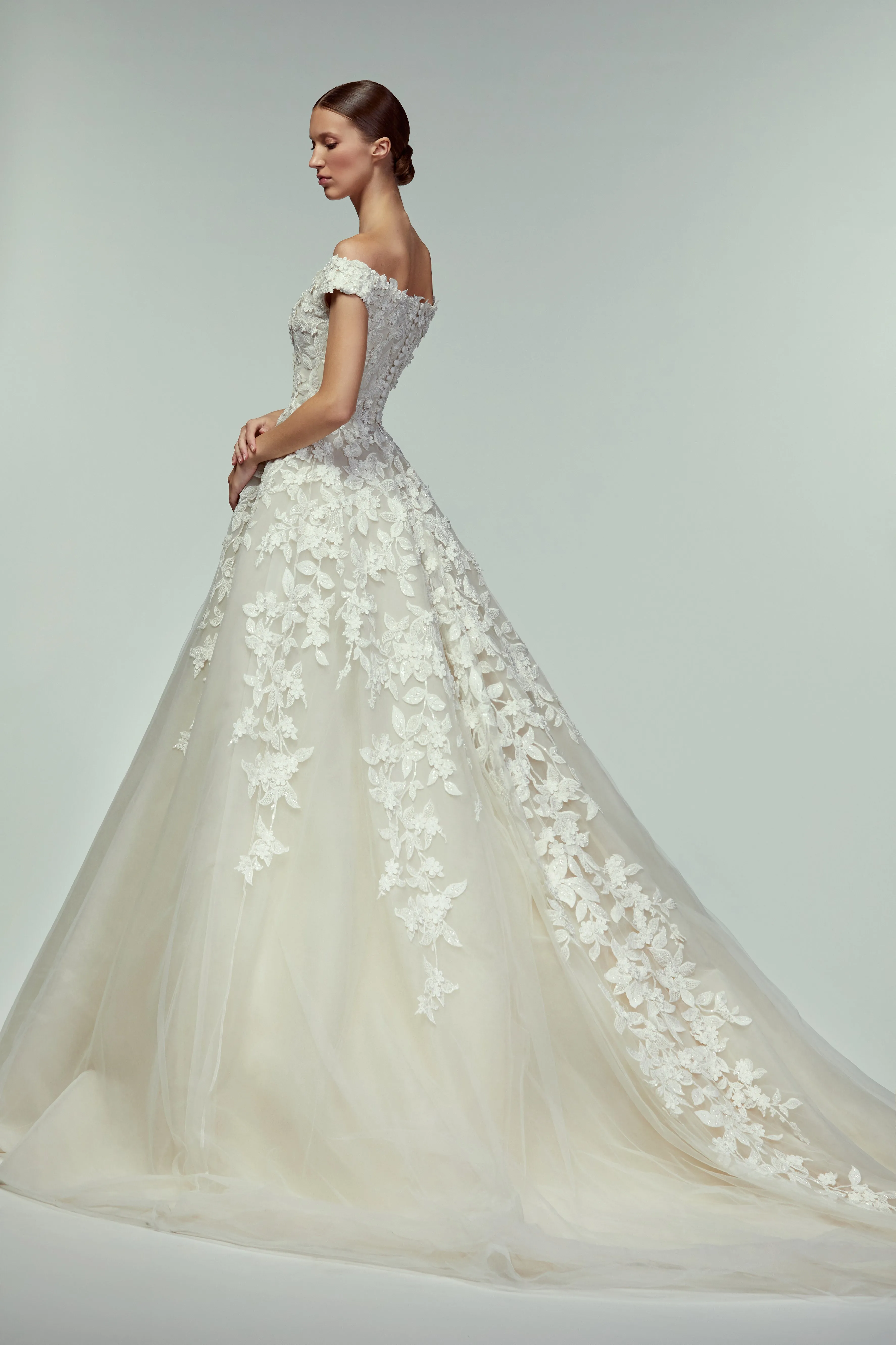 Look 6 sold by Elie Saab product image thumbnail 5