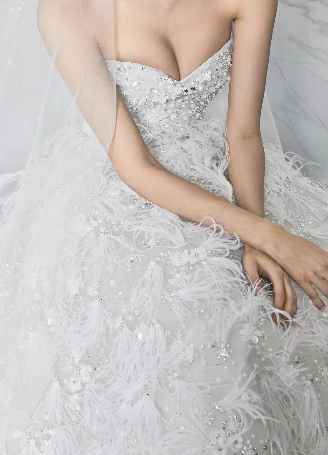 Look 1 sold by Elie Saab product image thumbnail 2