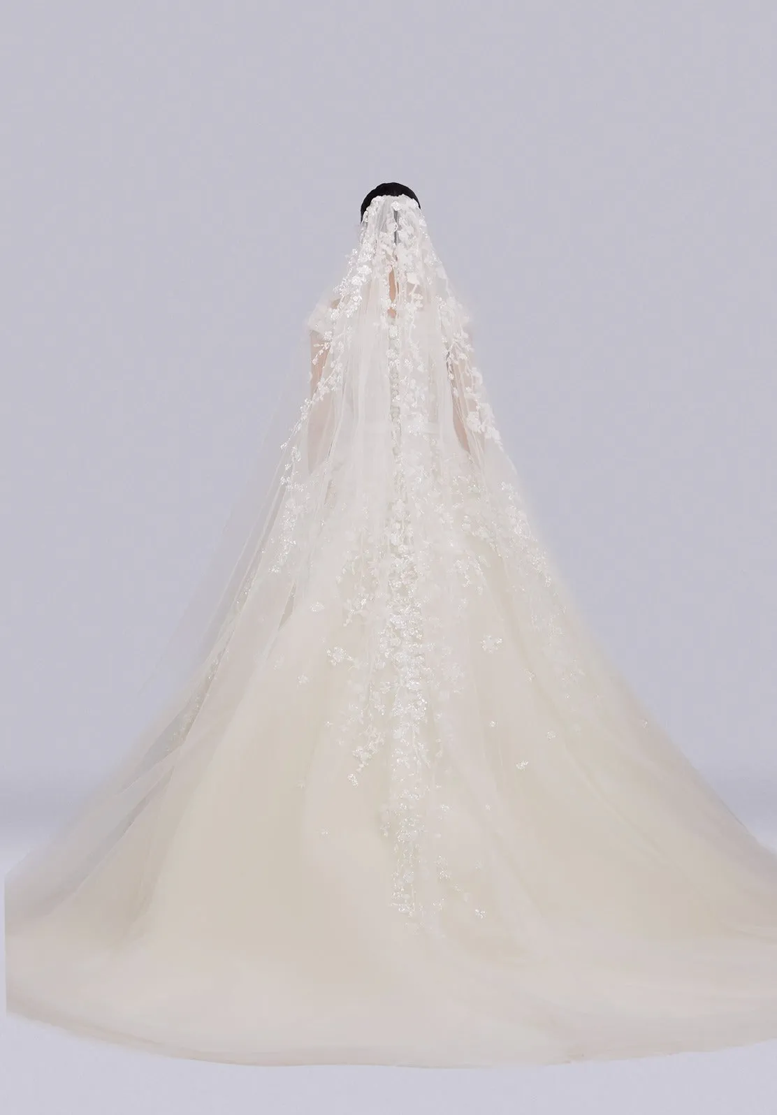 Look 9 sold by Elie Saab product image thumbnail 5