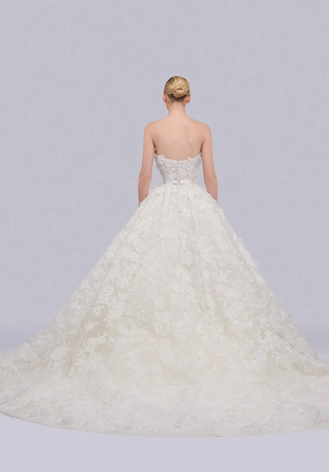 Look 7 sold by Elie Saab product image thumbnail 4