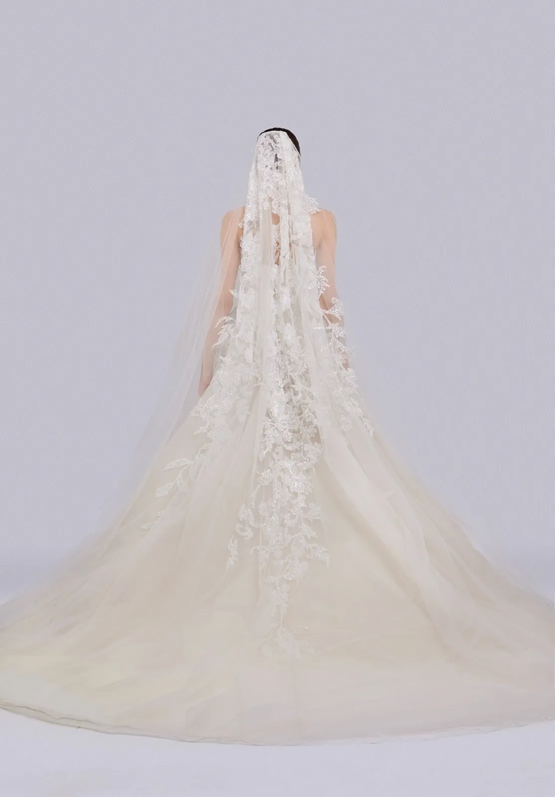 Look 5 sold by Elie Saab product image thumbnail 5