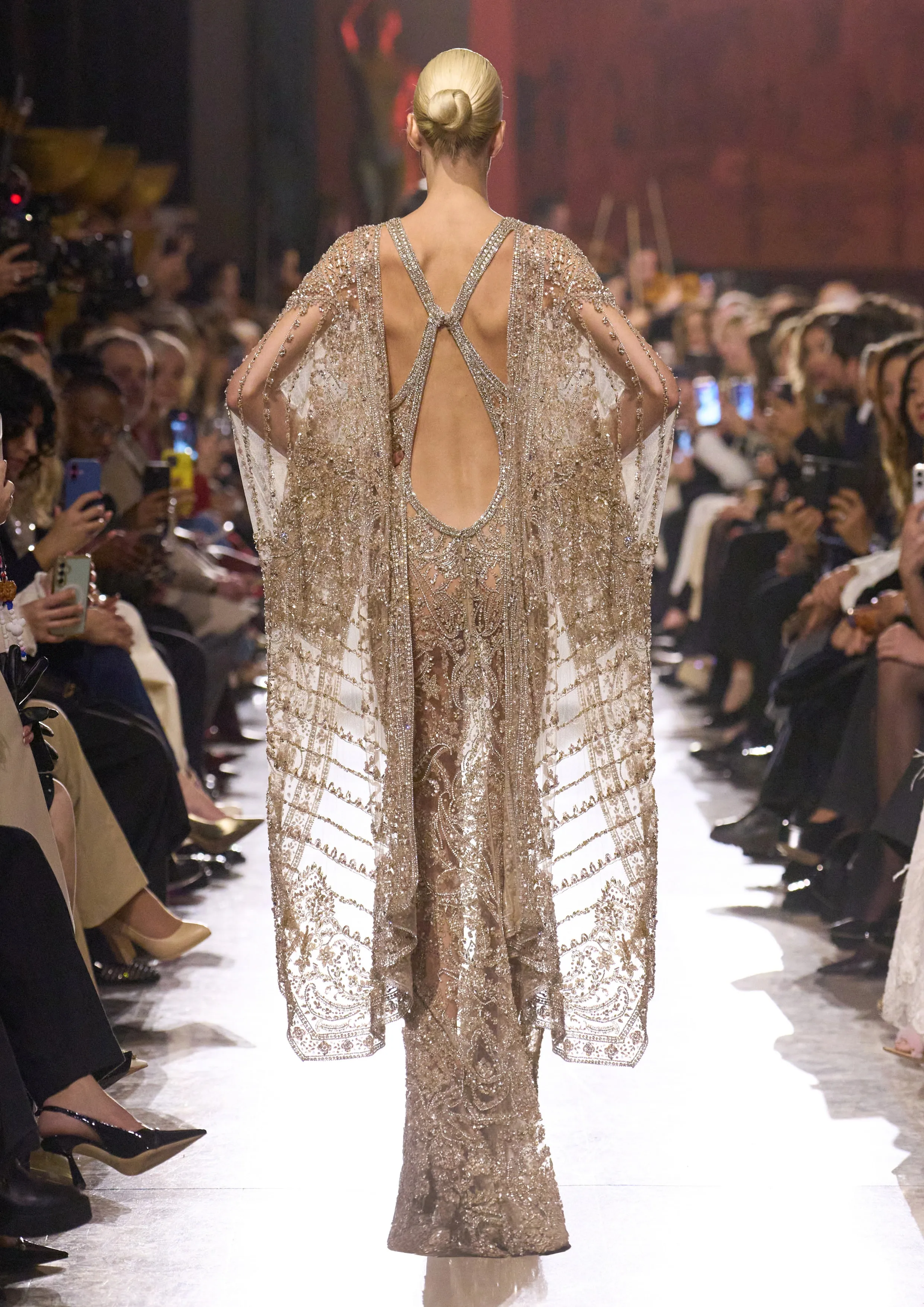 Look 11 sold by Elie Saab product image thumbnail 2