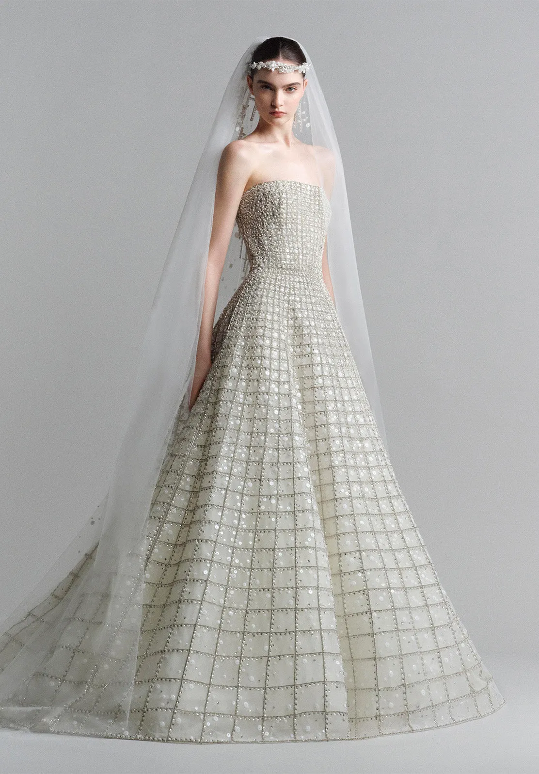 LOOK 10 sold by Elie Saab