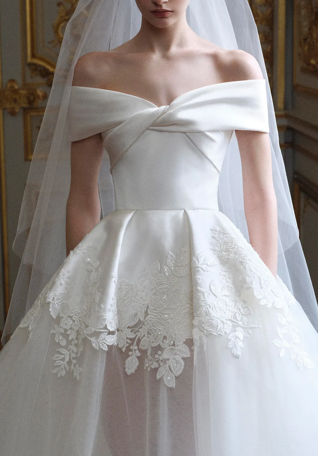 LOOK 1 sold by Elie Saab product image thumbnail 2