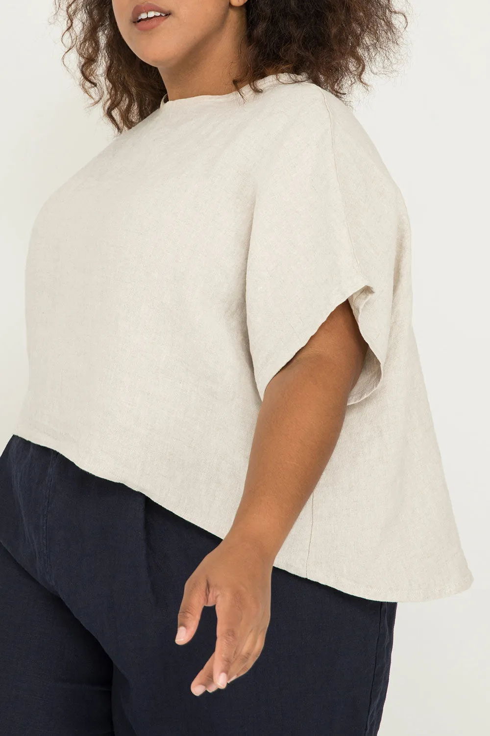 *FINAL SALE* Linn Tee in Midweight Linen sold by Elizabeth Suzann product image thumbnail 3