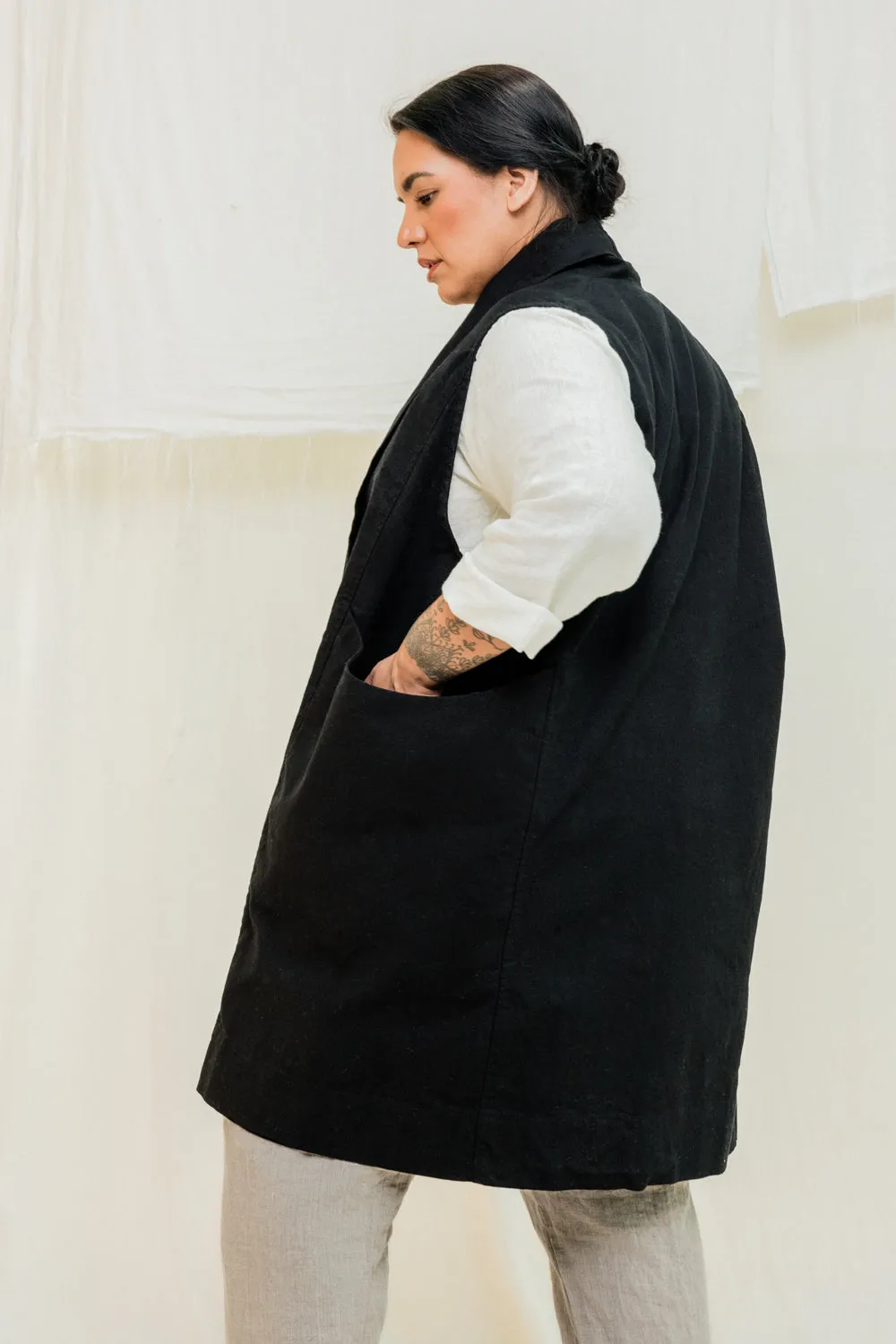 Clyde Vest in Organic Cotton Canvas sold by Elizabeth Suzann product image thumbnail 3