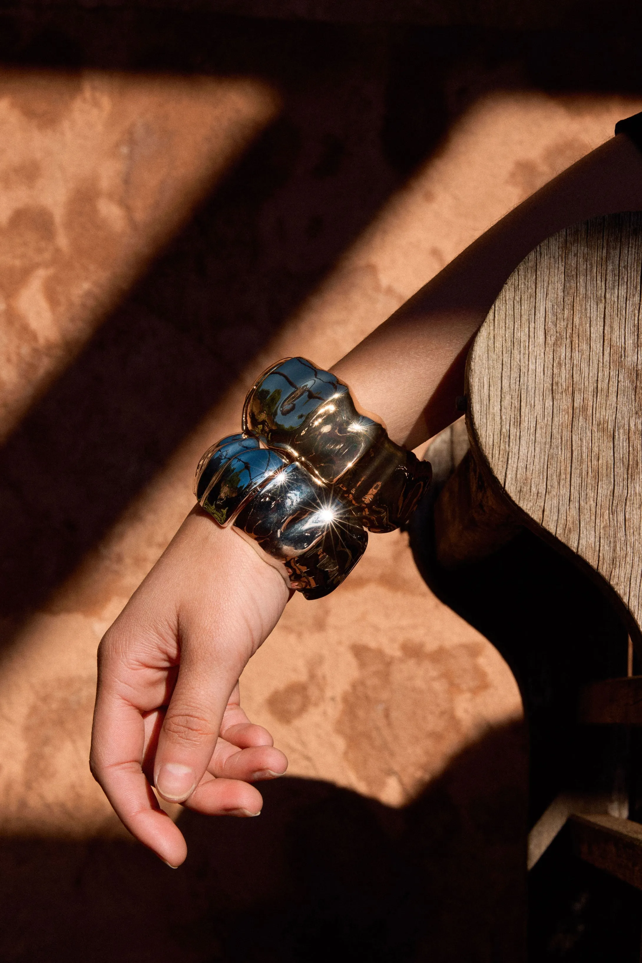 Dalen Bangle sold by Elk product image thumbnail 3