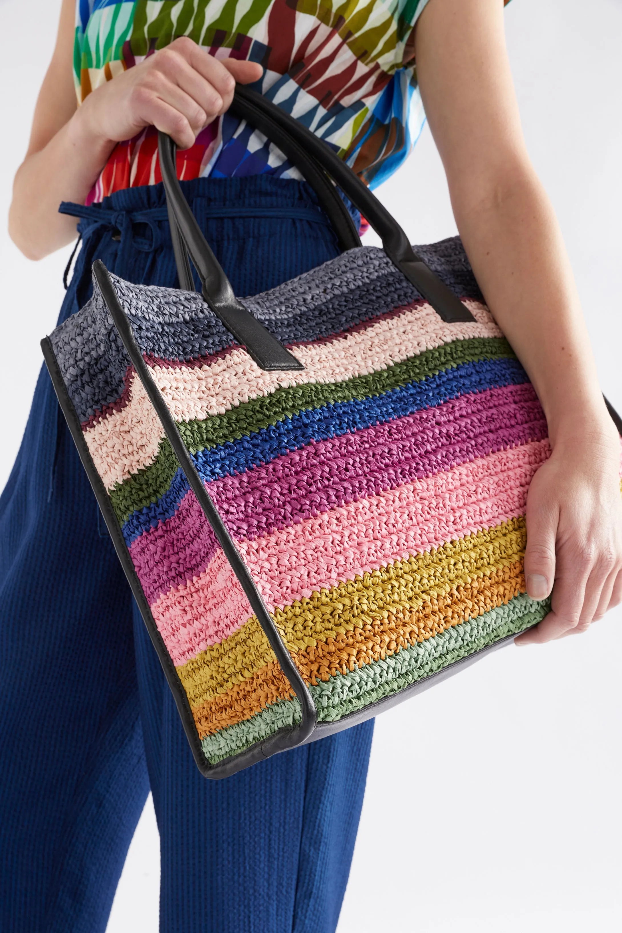 Vavda Tote sold by Elk product image thumbnail 3