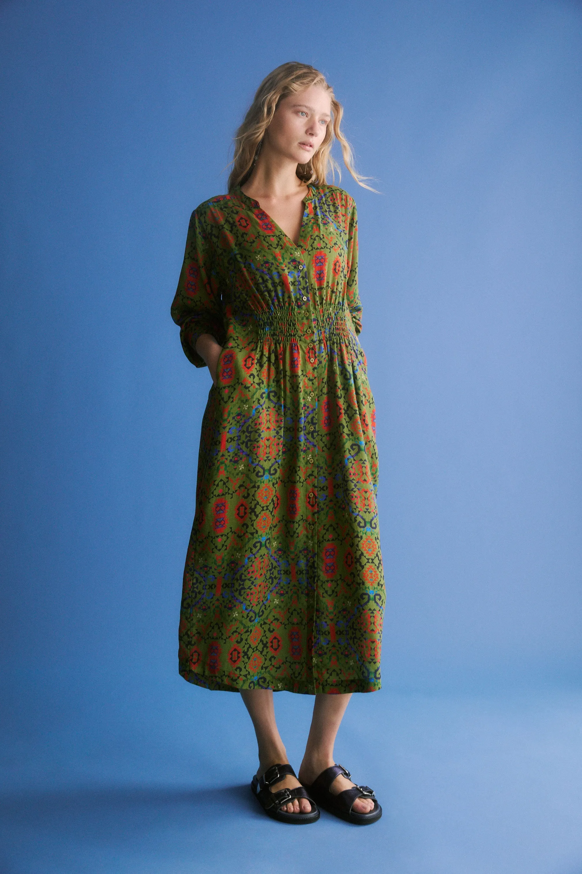 Norsk Dress sold by Elk