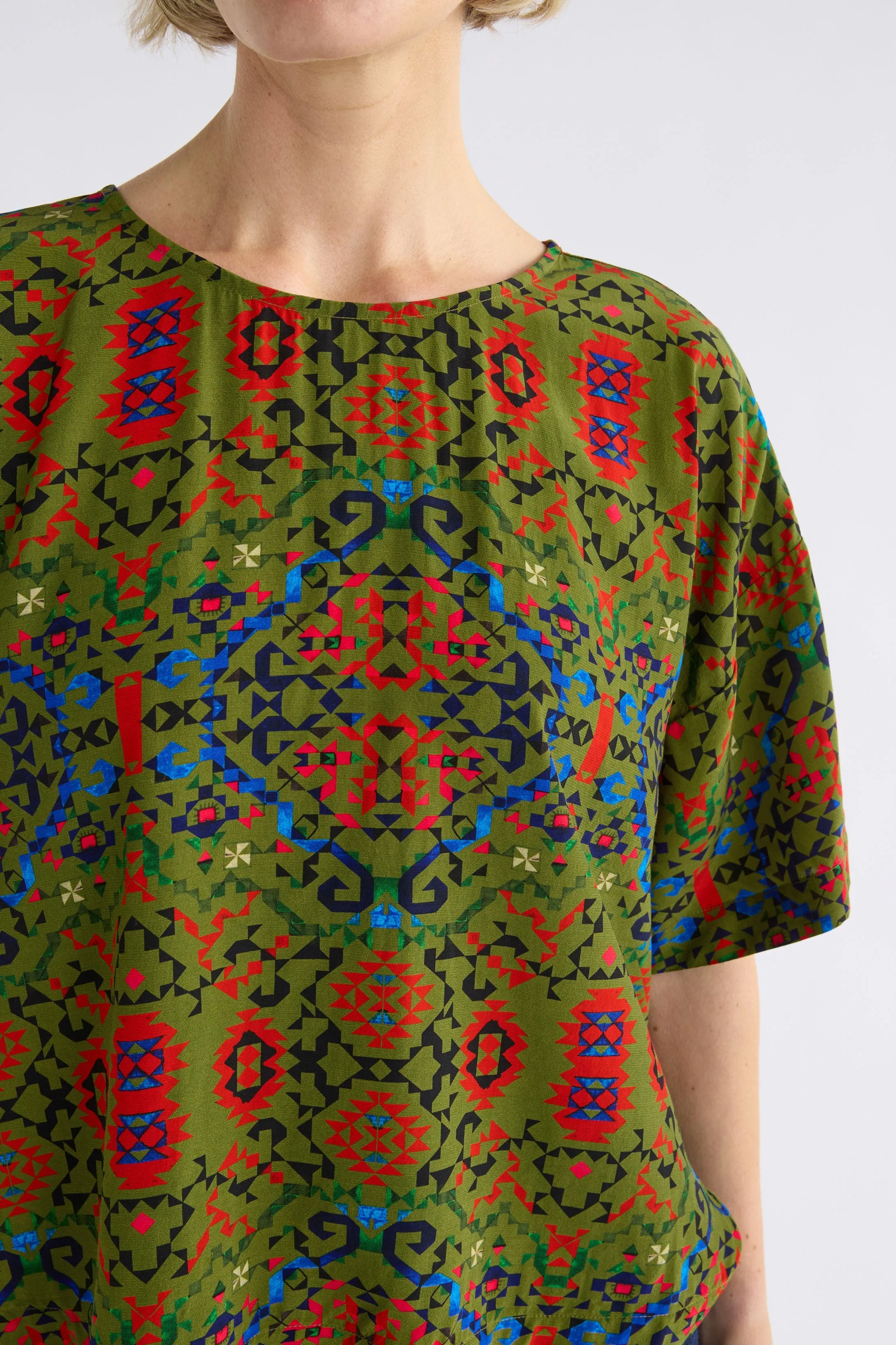 Dela Top sold by Elk product image thumbnail 3