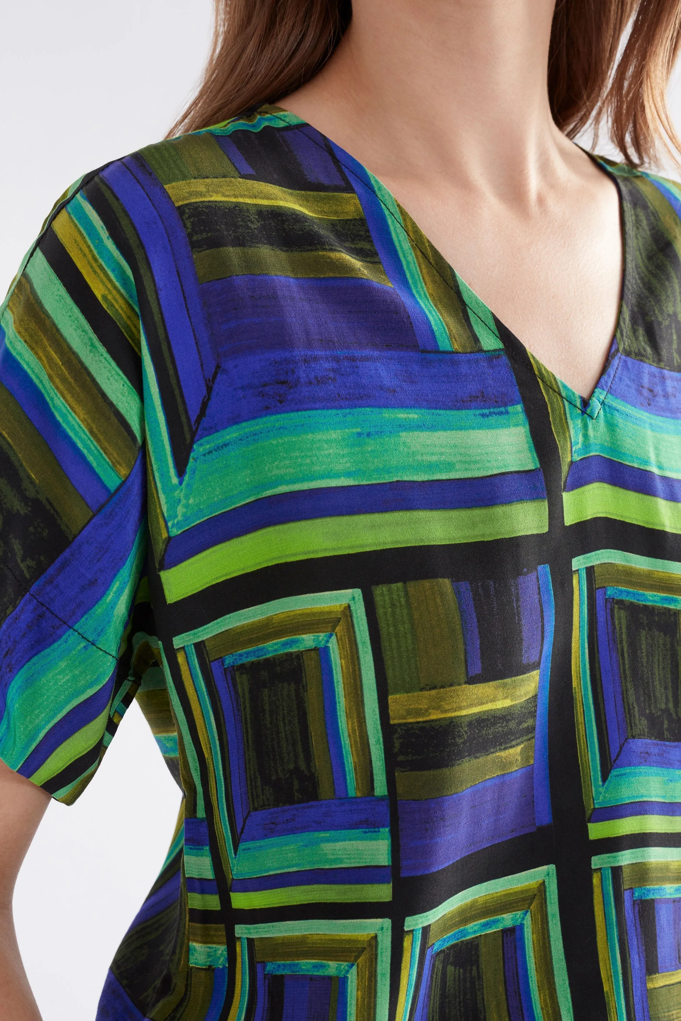 Ideell V-Neck Top Salone Print sold by Elk product image thumbnail 3