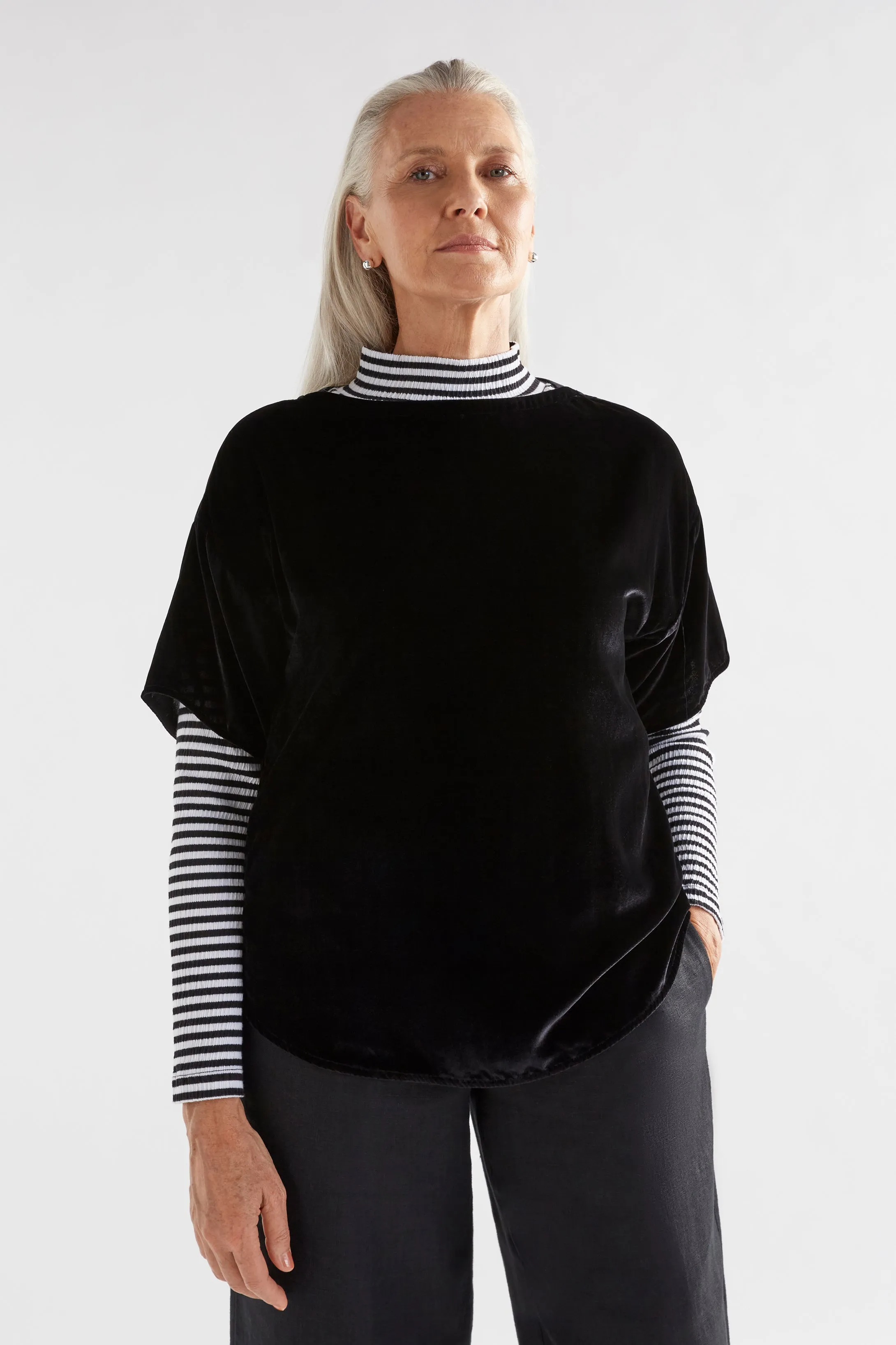 Suuri Luna Velvet Top sold by Elk product image thumbnail 2