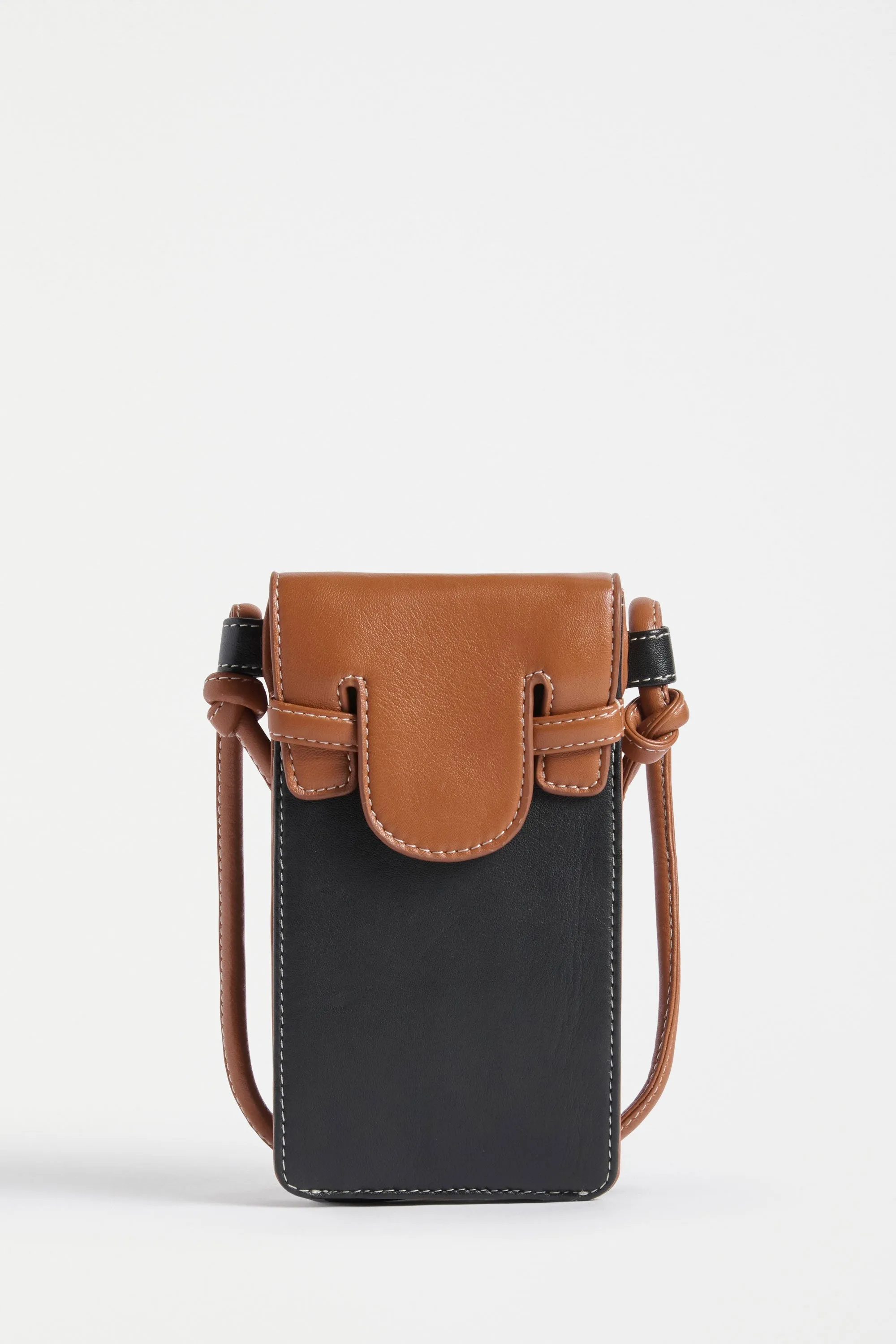 Aland Pouch sold by Elk