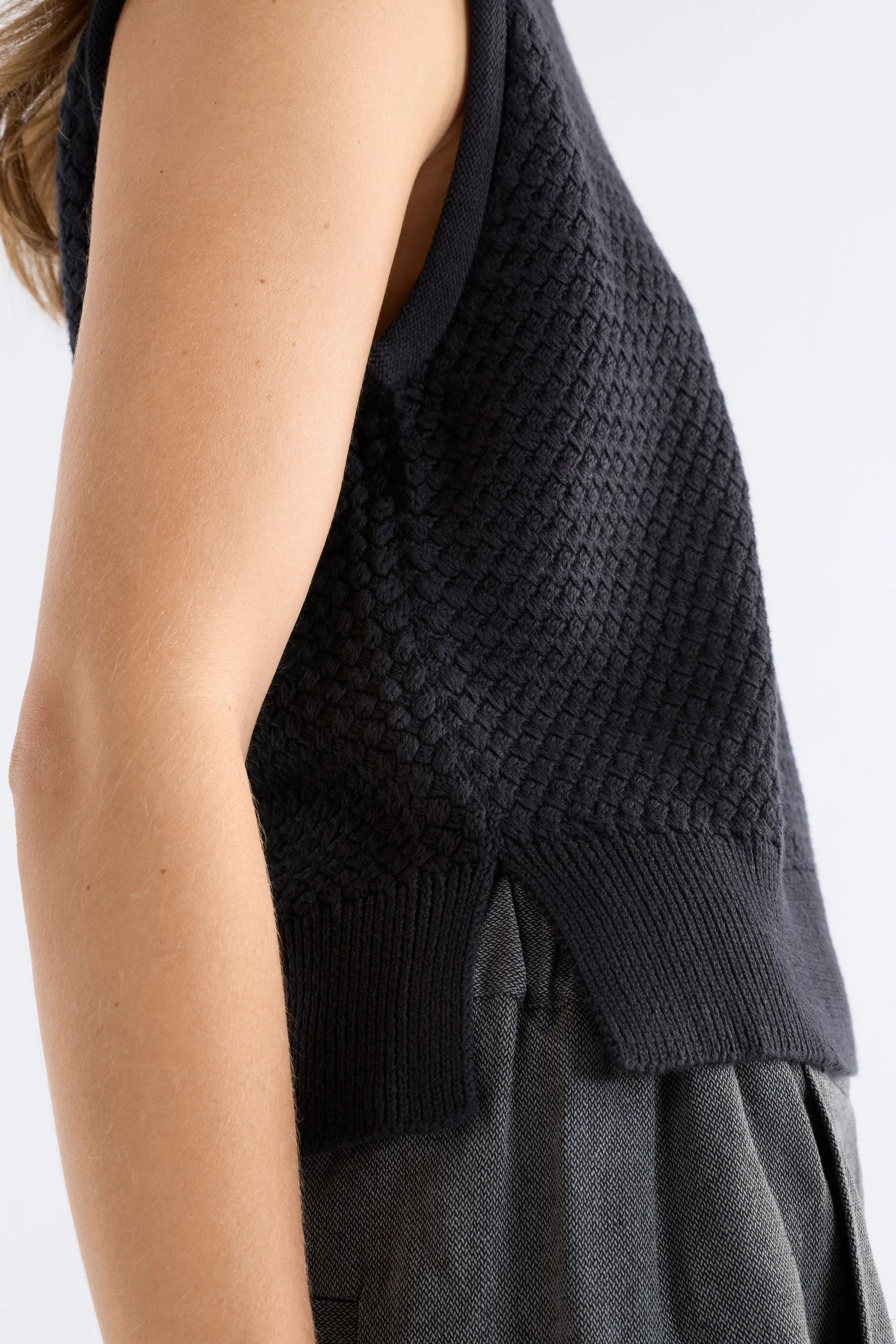 Naya Knit Vest Black sold by Elk product image thumbnail 5