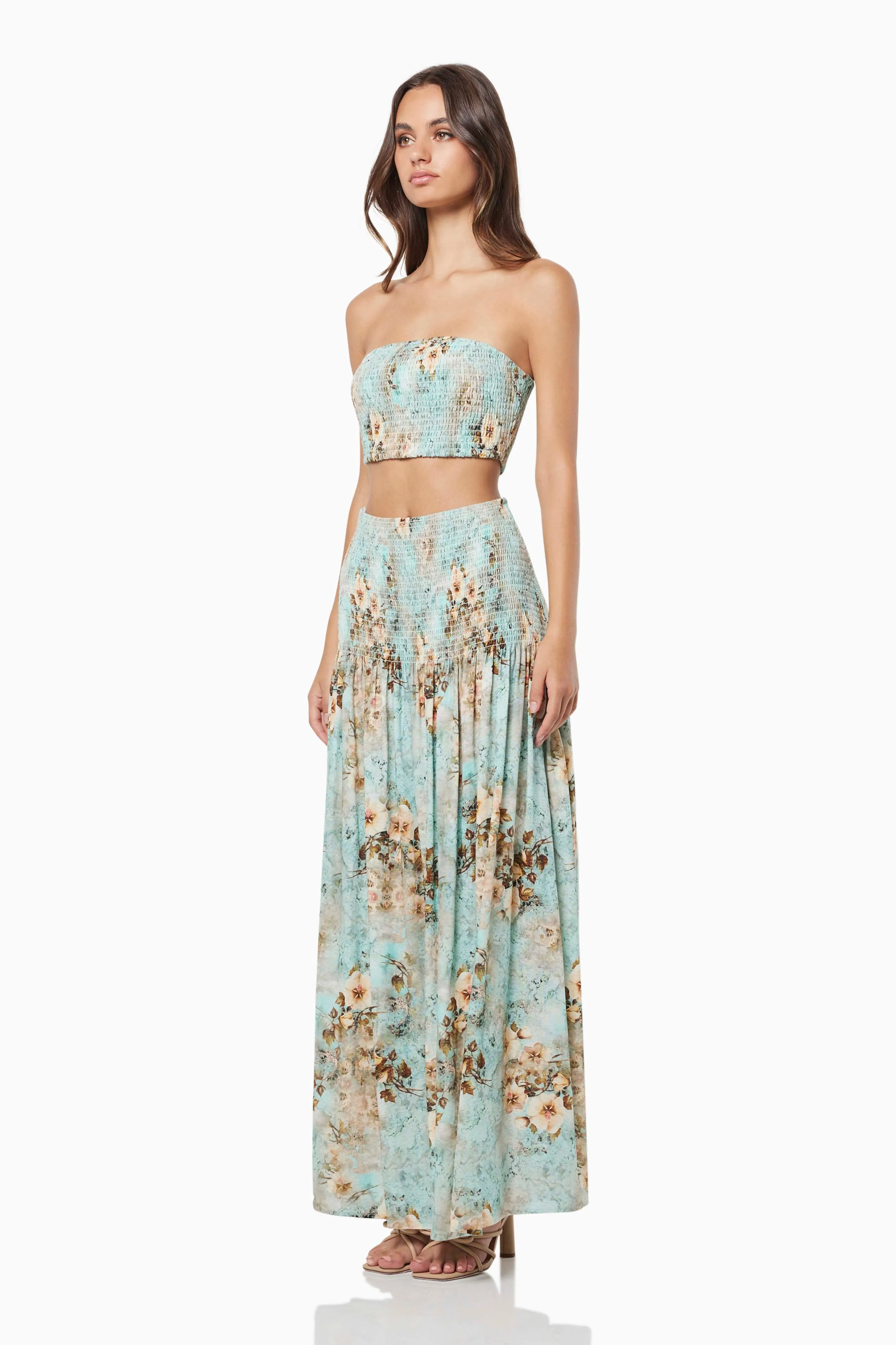 Caroling Top In Green sold by Elliatt product image thumbnail 3