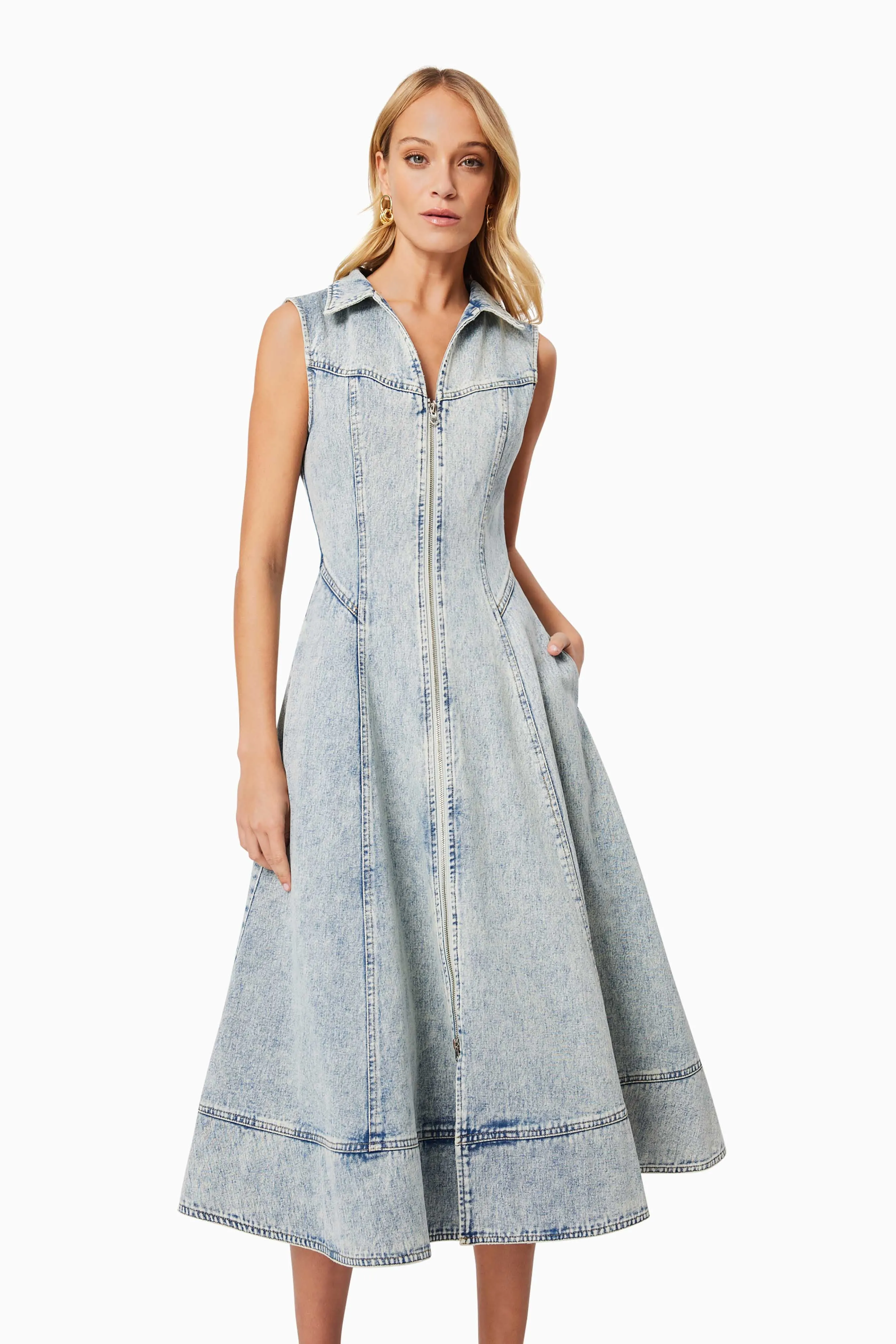 Giselle Denim Midi Dress in Blue sold by Elliatt product image thumbnail 2