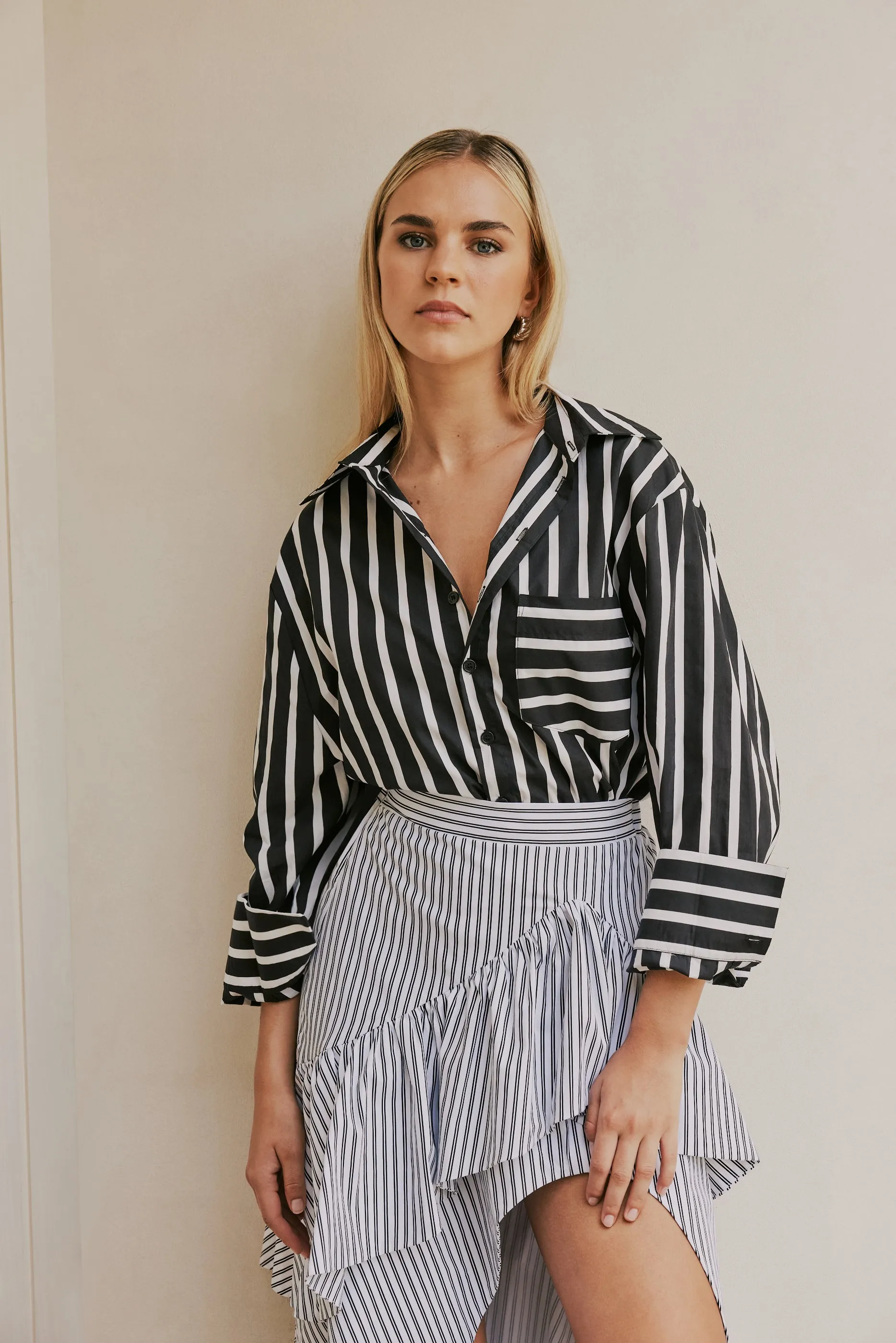 CURAAE Azalea Oversized Striped Shirt In Black & White sold by Elliatt product image thumbnail 2