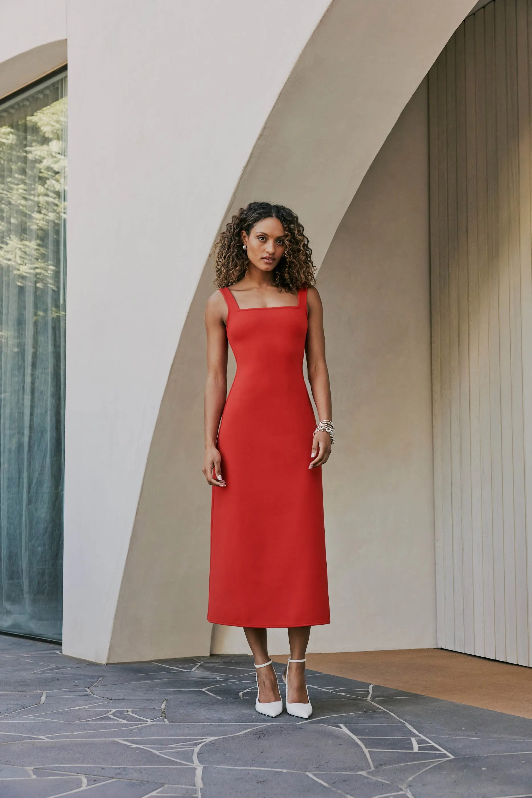CURAAE Mia Midi Dress In Cherry Red sold by Elliatt product image thumbnail 2