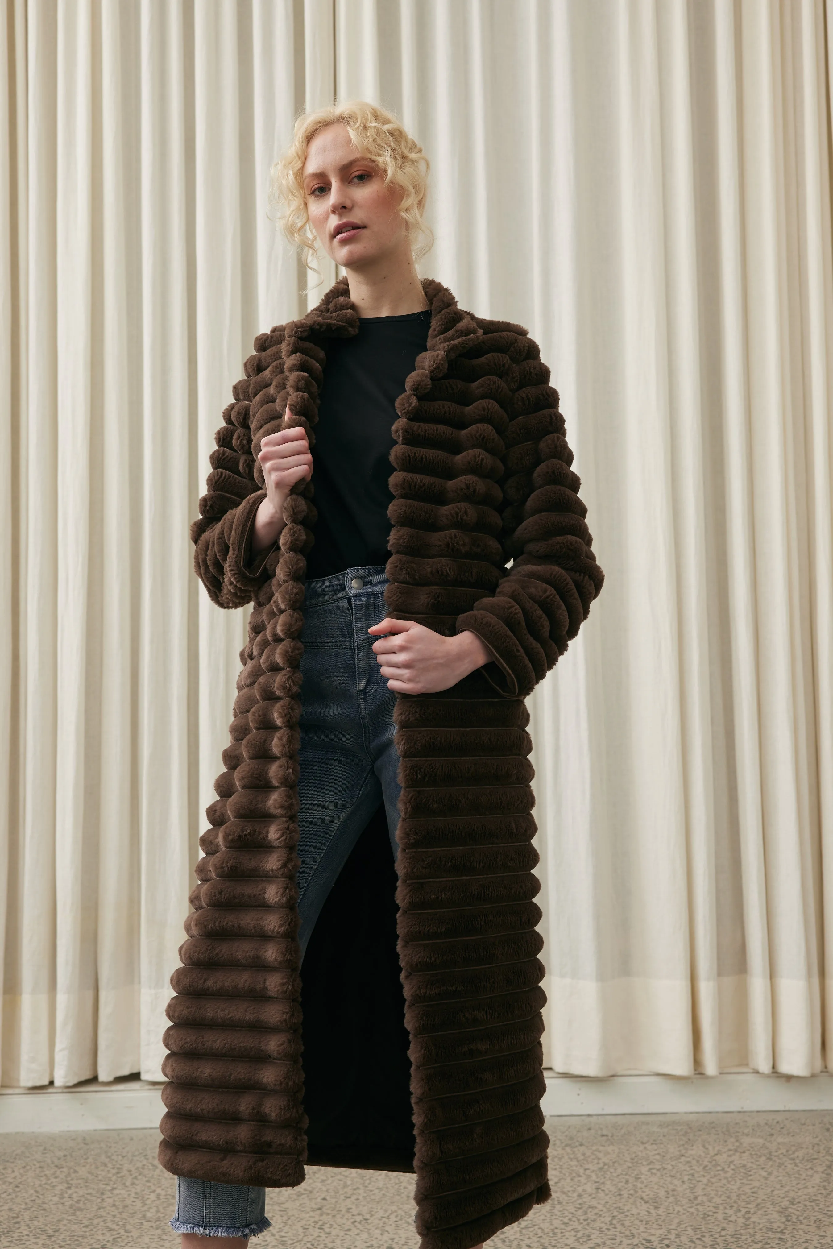 Lexie Coat sold by Elliatt product image thumbnail 4