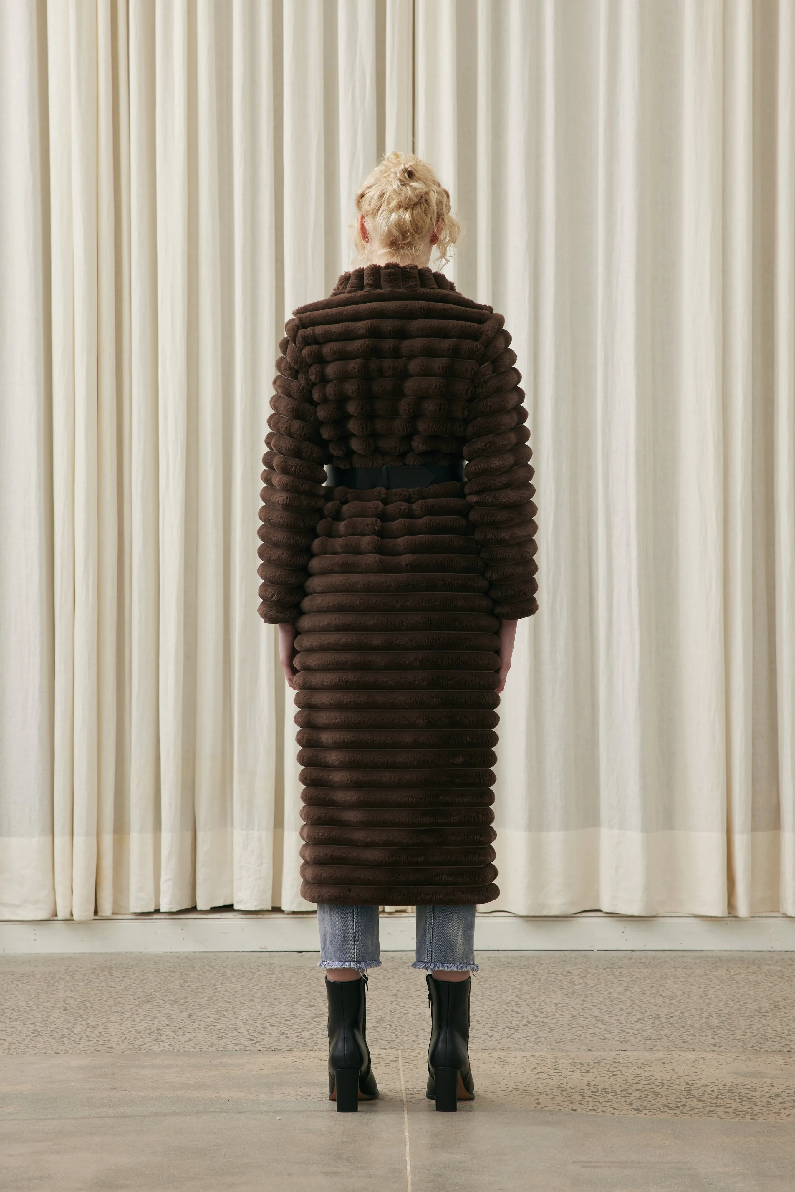 Lexie Coat sold by Elliatt product image thumbnail 3