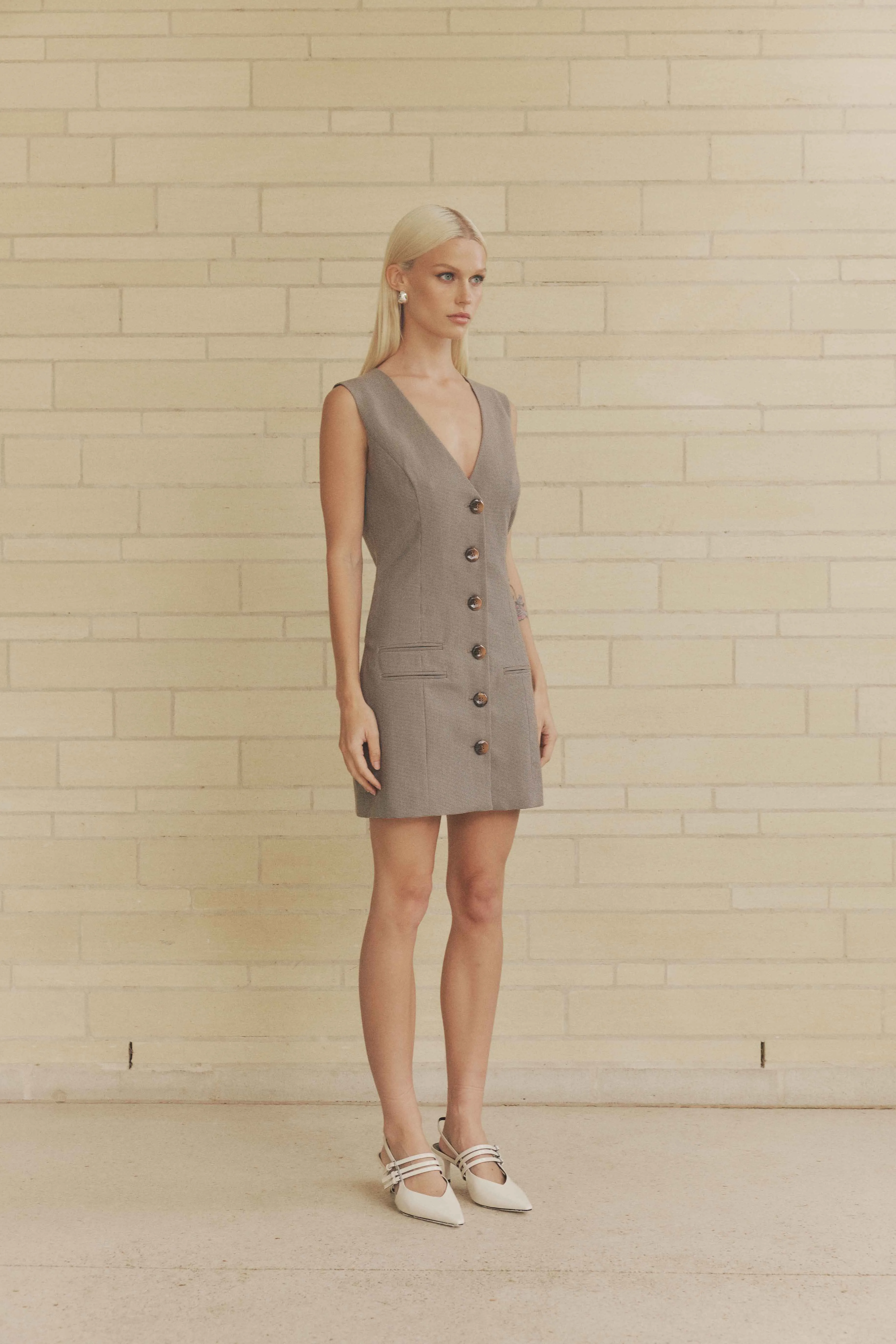 CURAAE Siena V Neck Mini Dress In Brown sold by Elliatt product image thumbnail 2