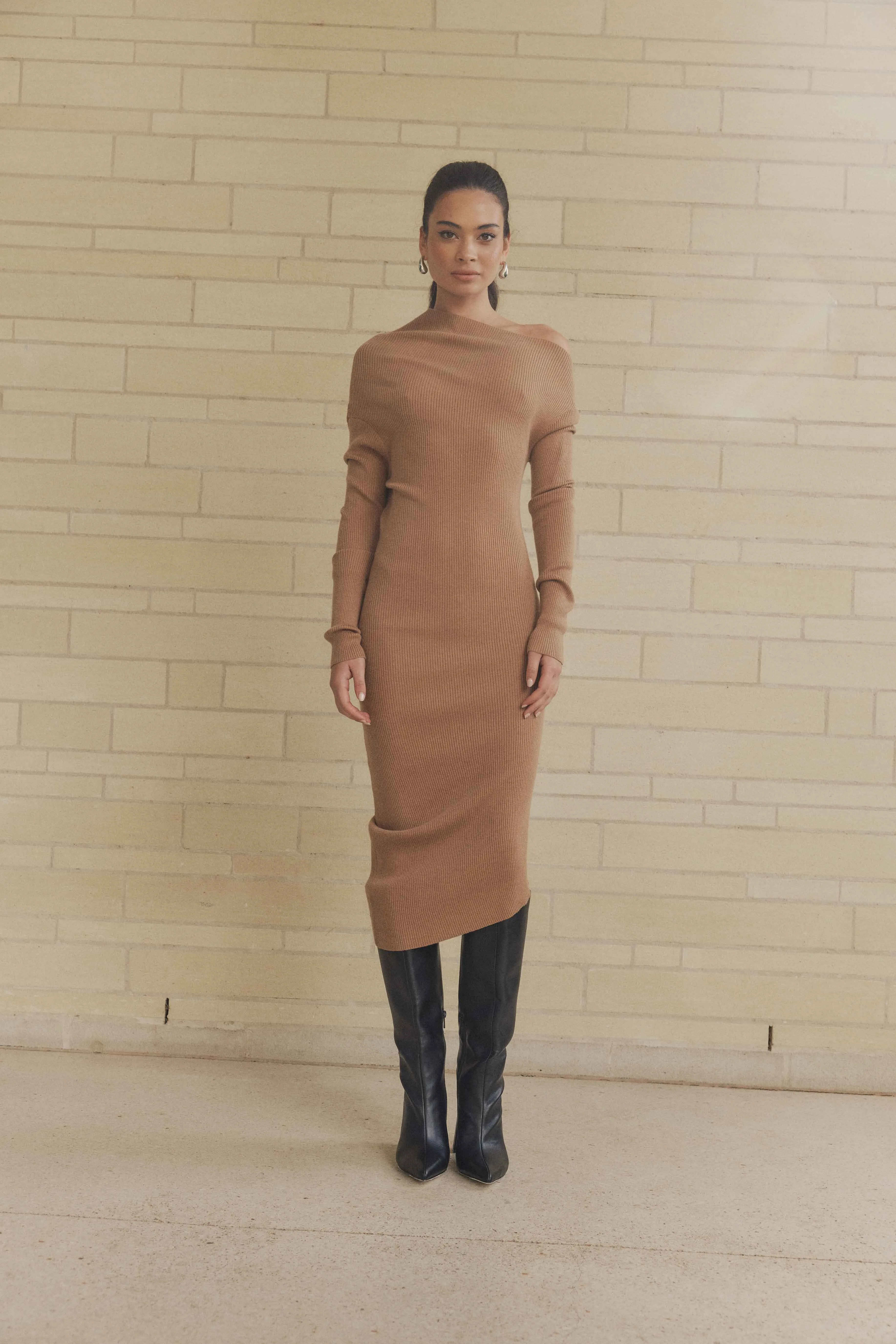 CURAAE Edin Knit Midi Dress In Brown sold by Elliatt product image thumbnail 2