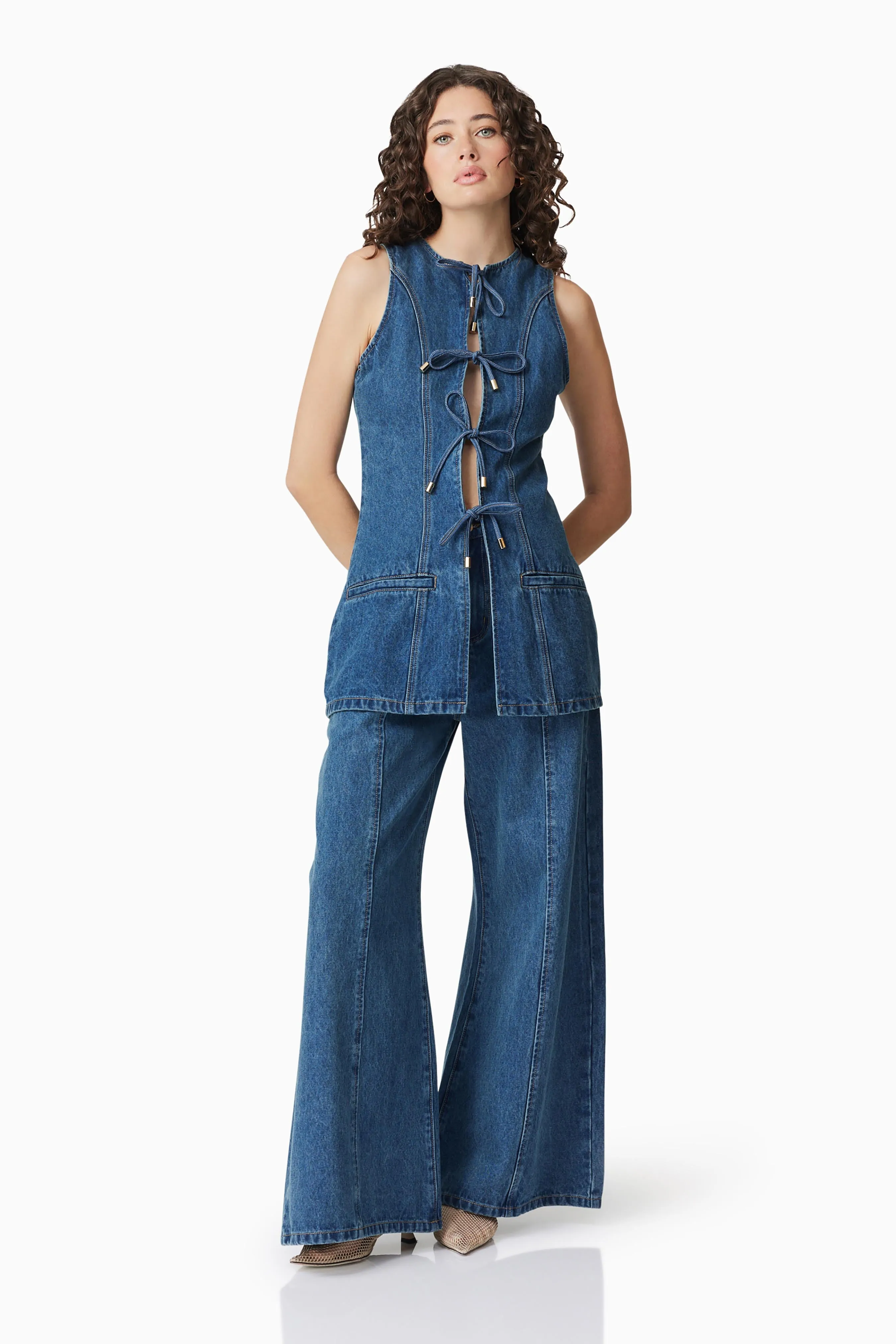 CURAAE Clara Sleeveless Denim Top sold by Elliatt product image thumbnail 3