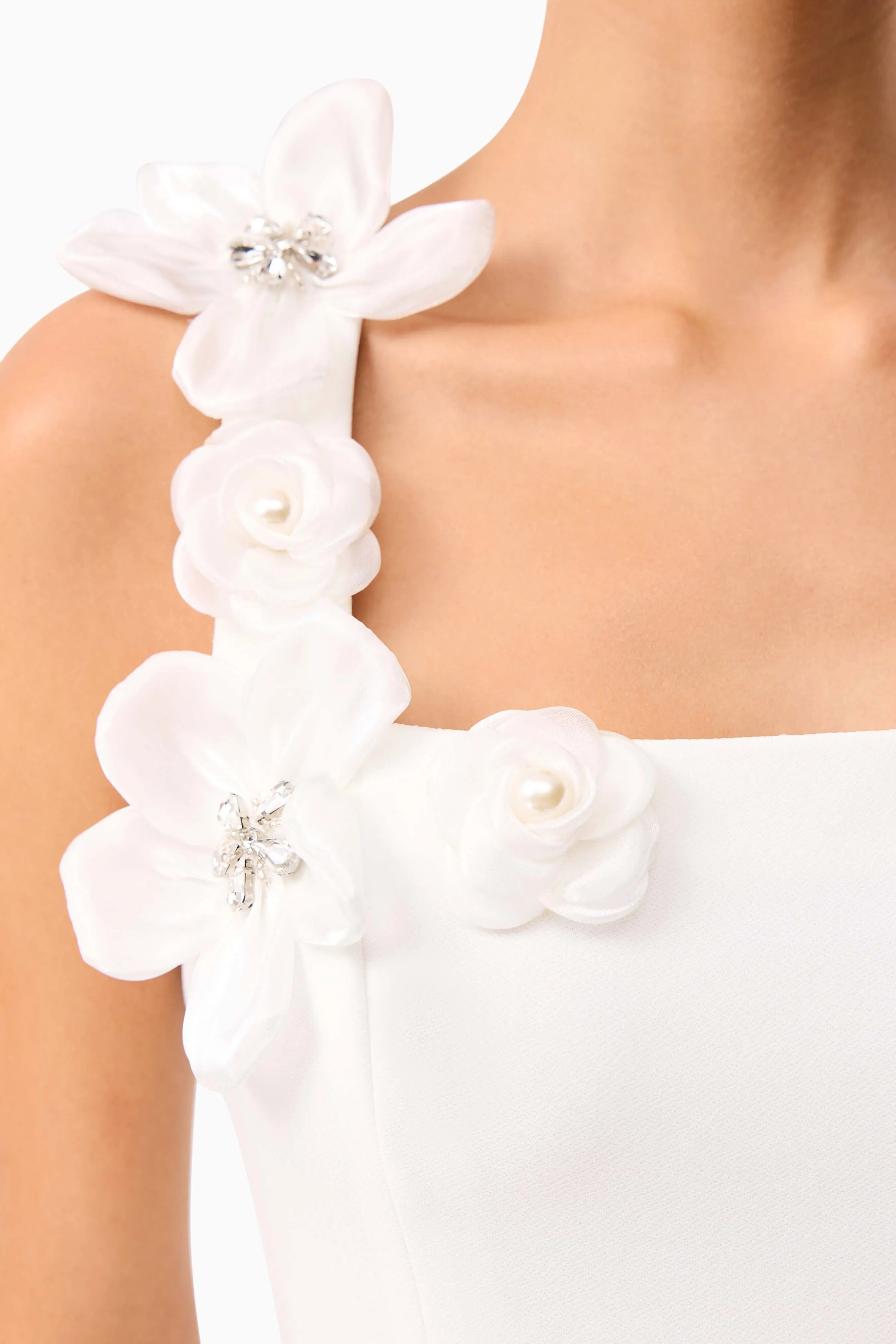 Chantelle Floral Mini Dress in White sold by Elliatt product image thumbnail 5