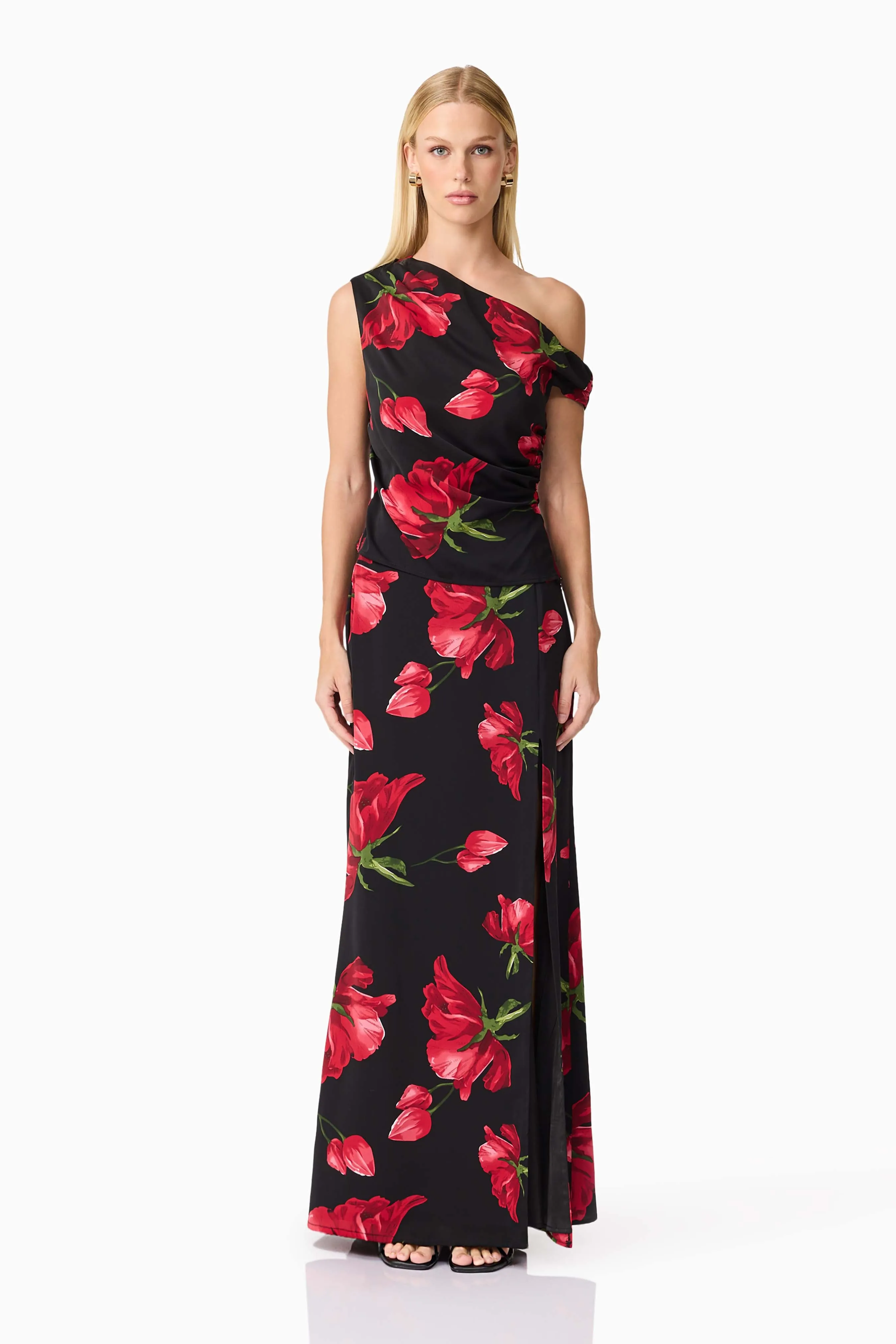 CURAAE Valetta Floral Set in Black & Red sold by Elliatt