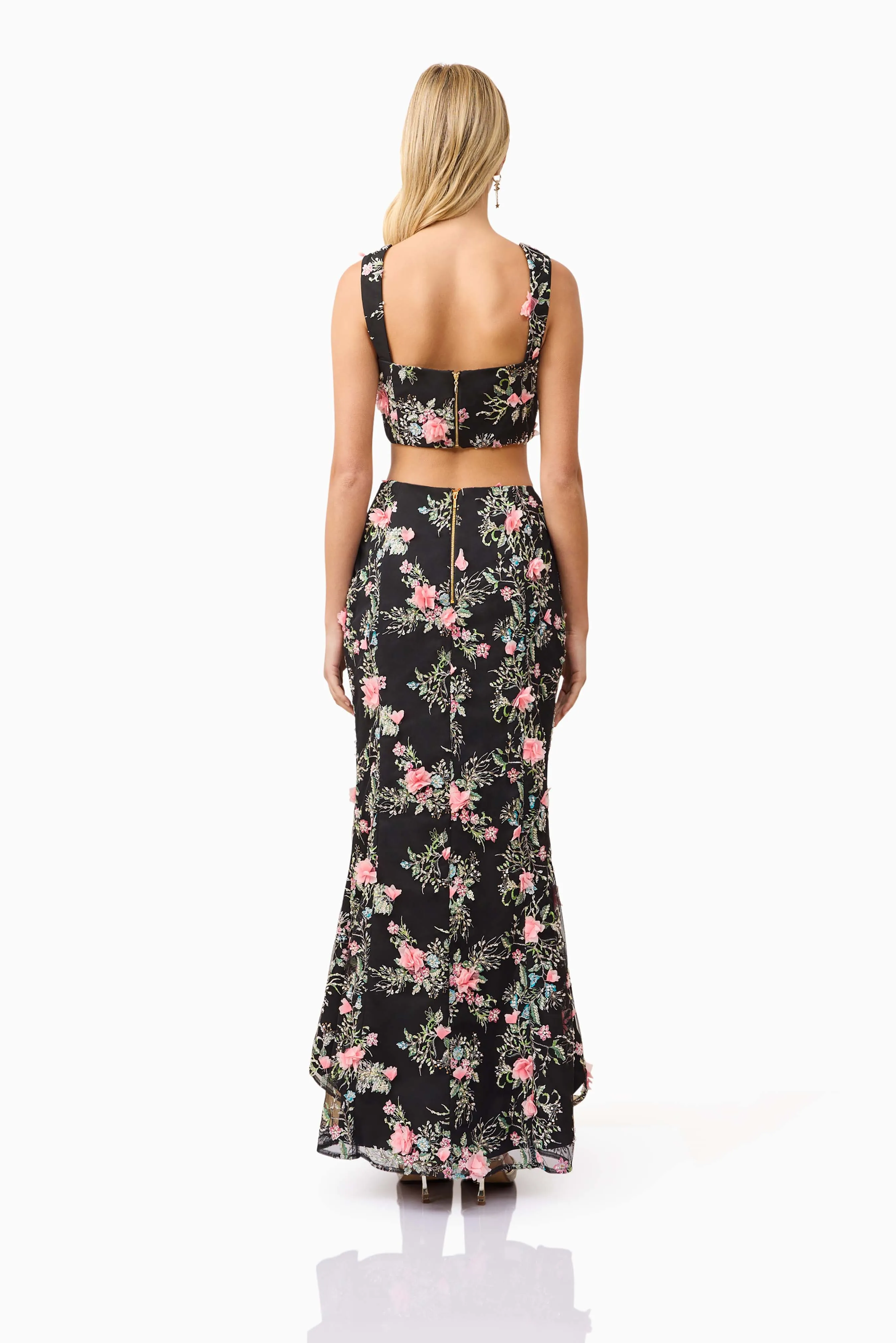 Gaia Floral Set in Black sold by Elliatt product image thumbnail 5