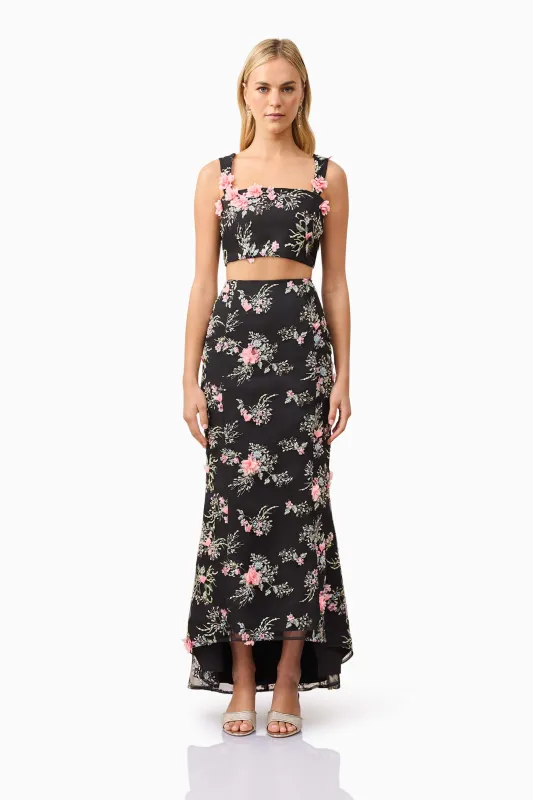 Gaia Floral Set in Black made by Elliatt