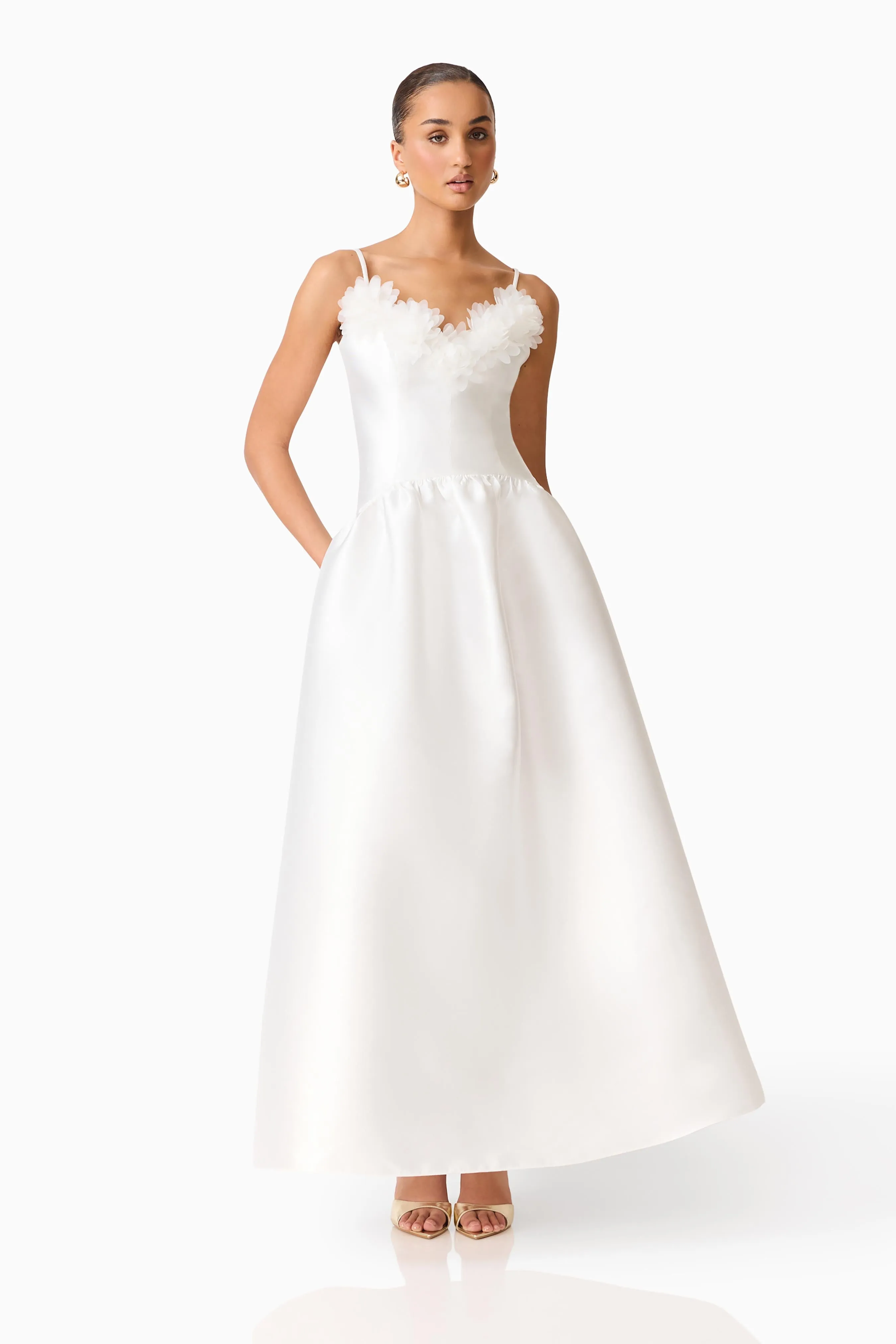 Tula Gown in White sold by Elliatt product image thumbnail 4