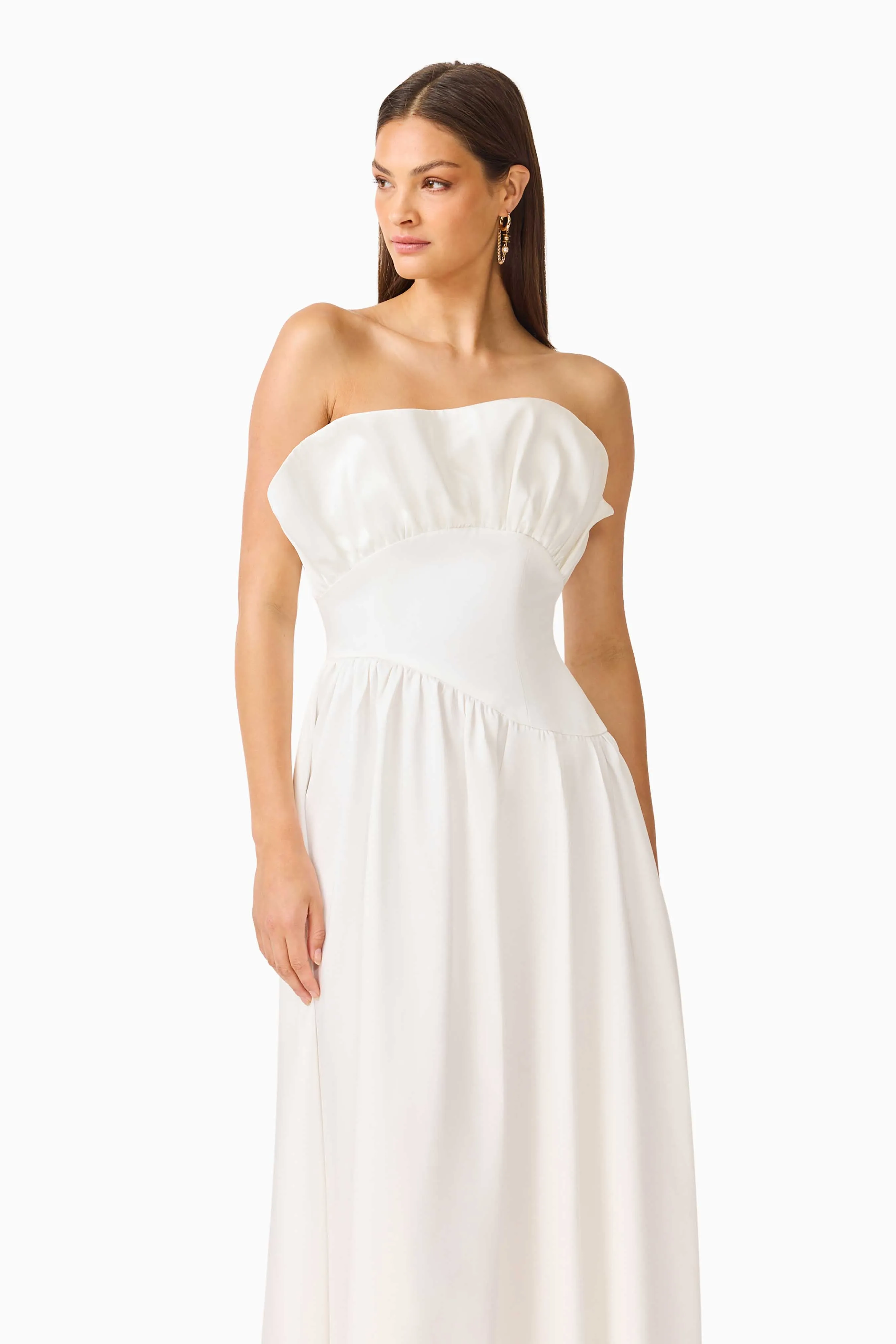Laurel Sleeveless Maxi Dress in Pearl White sold by Elliatt product image thumbnail 5