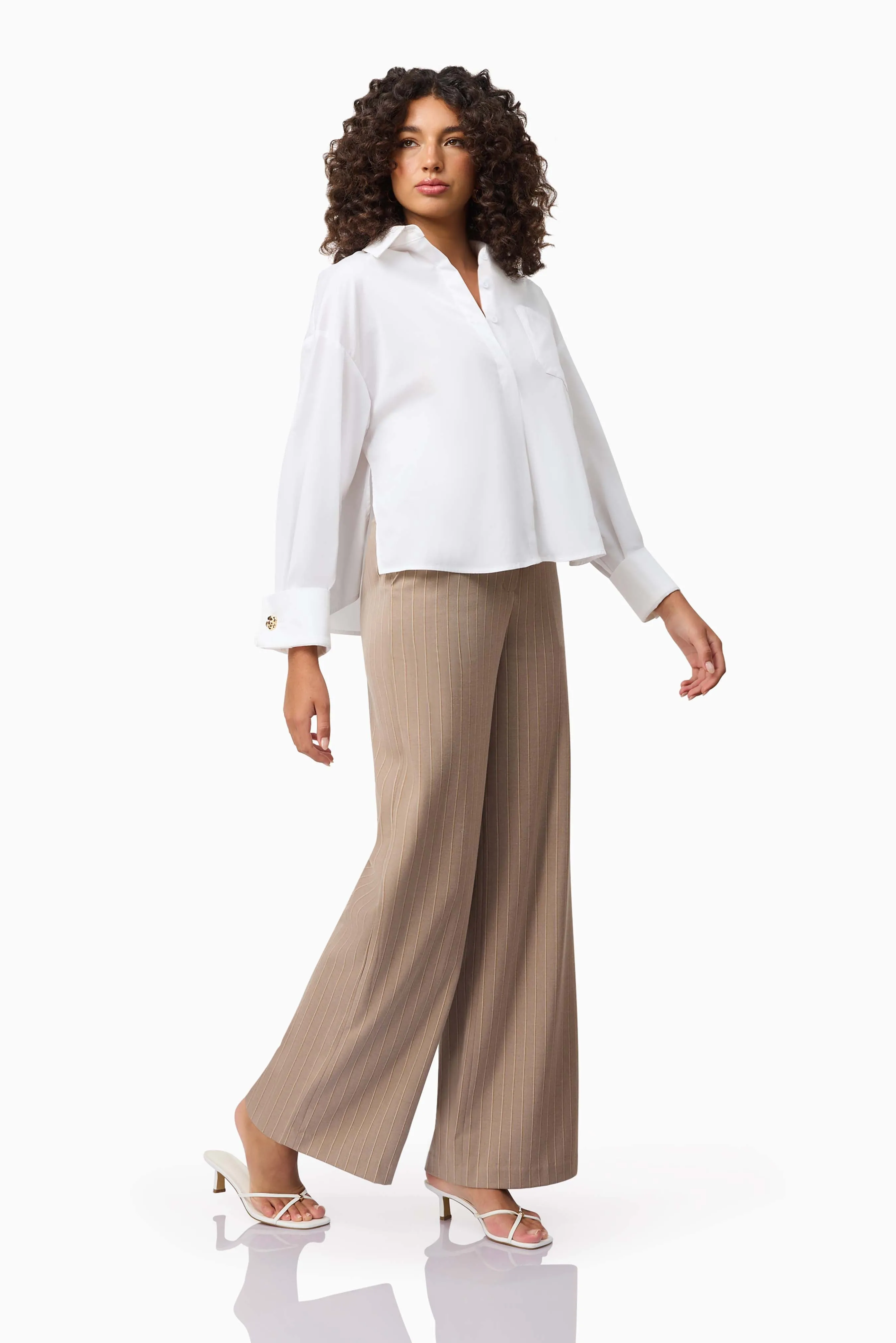 CURAAE Belle Shirt in White sold by Elliatt product image thumbnail 4