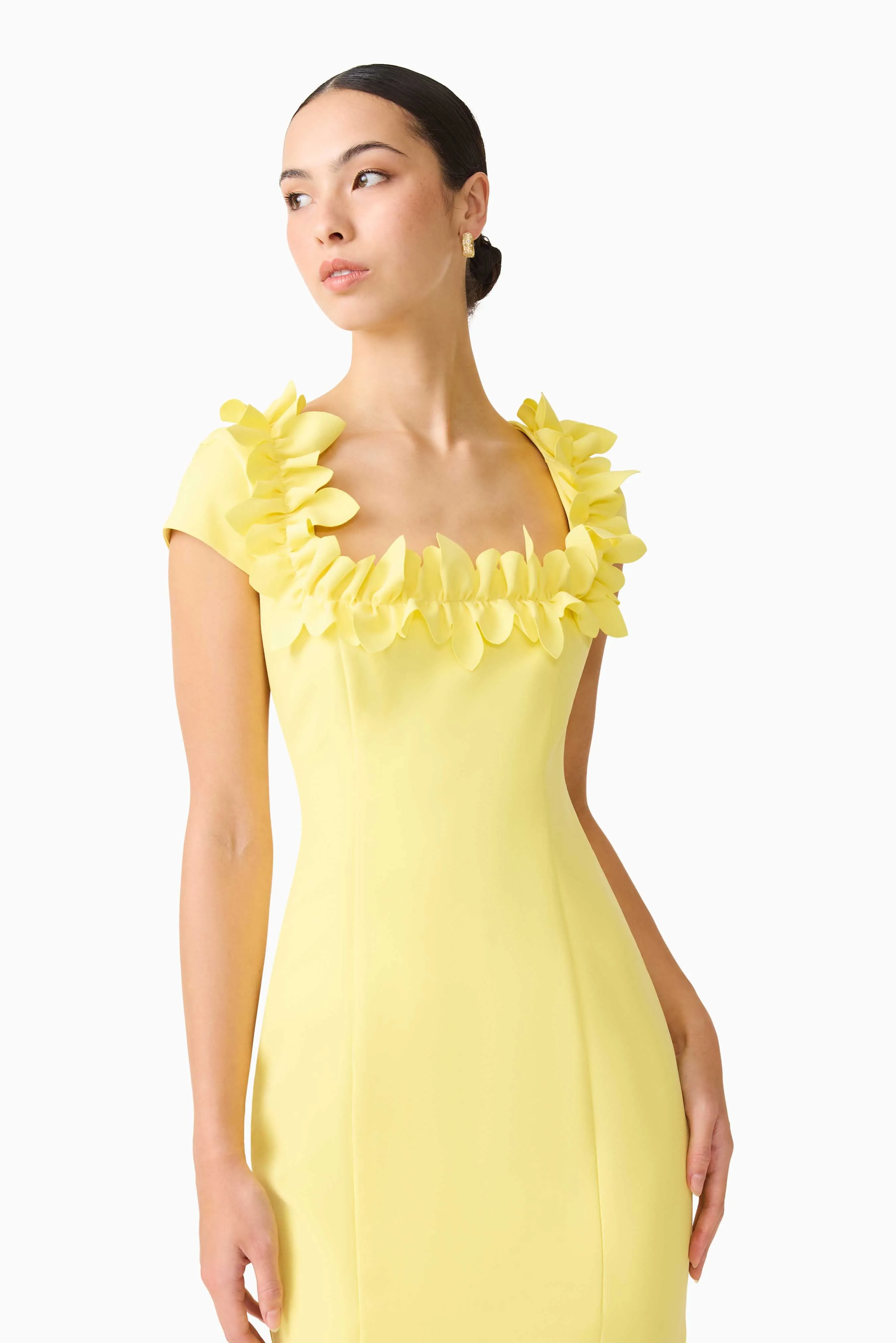 Cara Short Sleeve Midi Dress in Yellow sold by Elliatt product image thumbnail 4